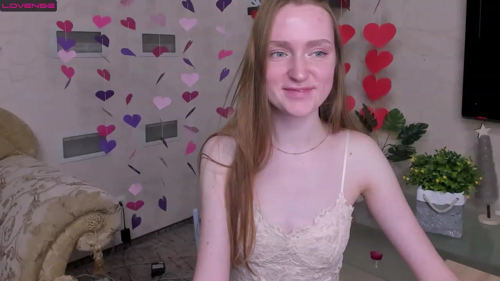 Gallery image thumbnail from MarikaSher's myfreecams stream on, 02/19/2023, 15:33 image 6 of 20