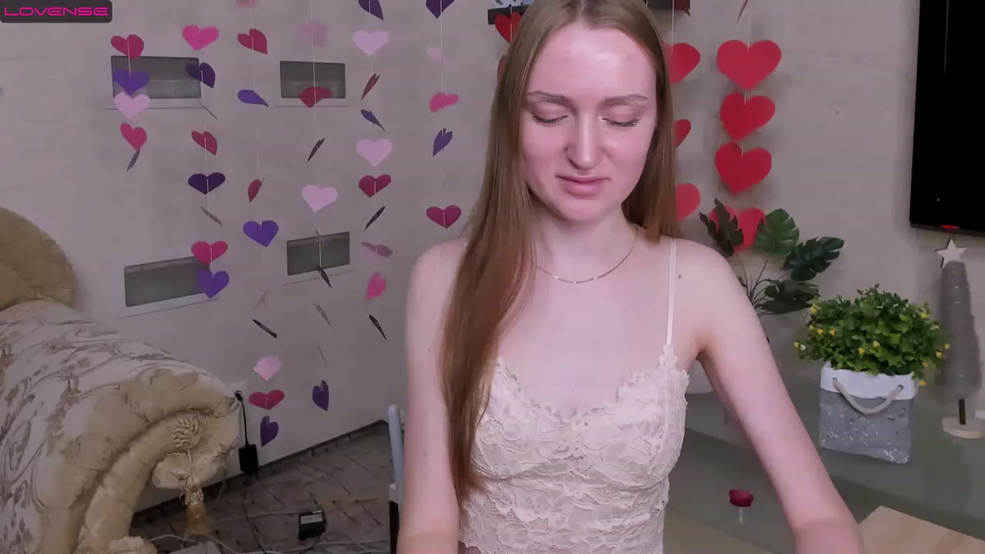 Gallery image thumbnail from MarikaSher's myfreecams stream on, 02/19/2023, 15:33 image 15 of 20