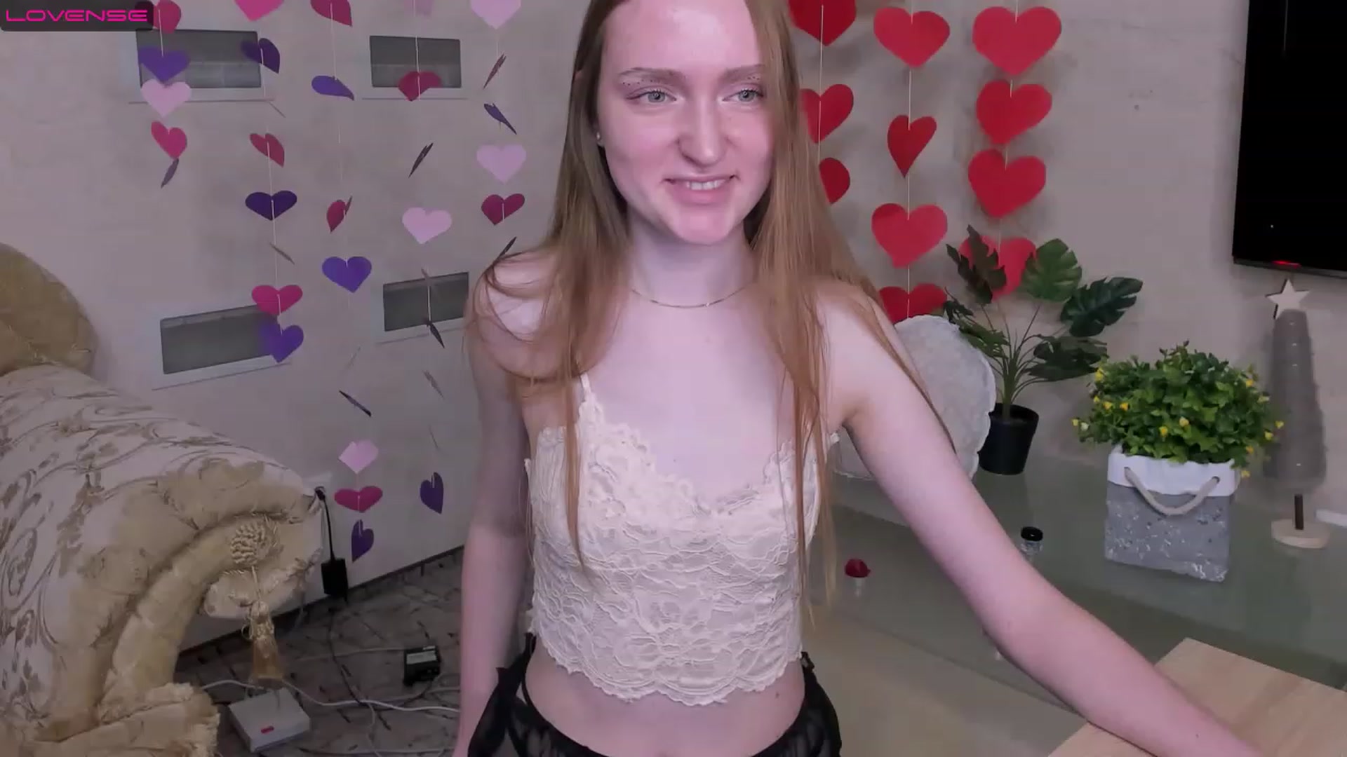 Gallery image thumbnail from MarikaSher's myfreecams stream on, 02/19/2023, 18:04 image 8 of 20