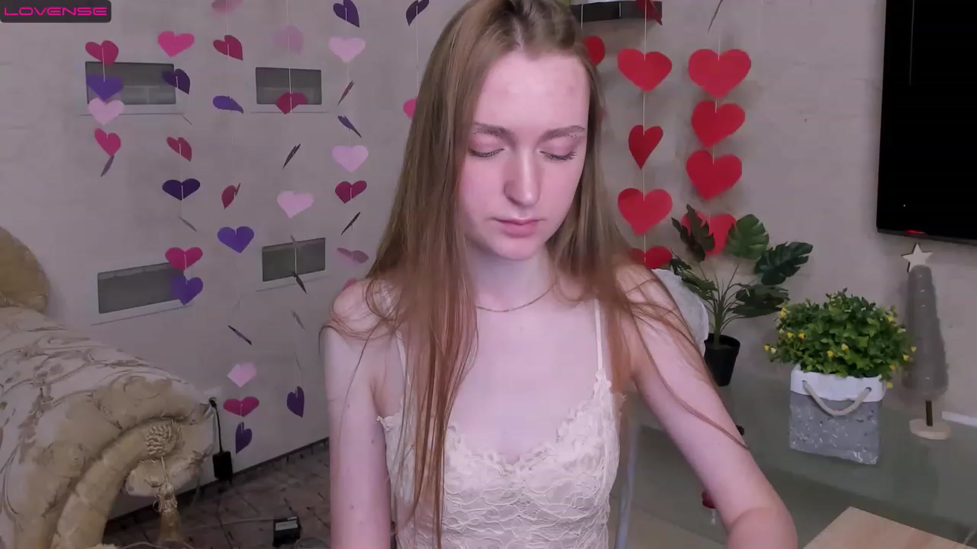 Gallery image thumbnail from MarikaSher's myfreecams stream on, 02/19/2023, 18:04 image 2 of 20