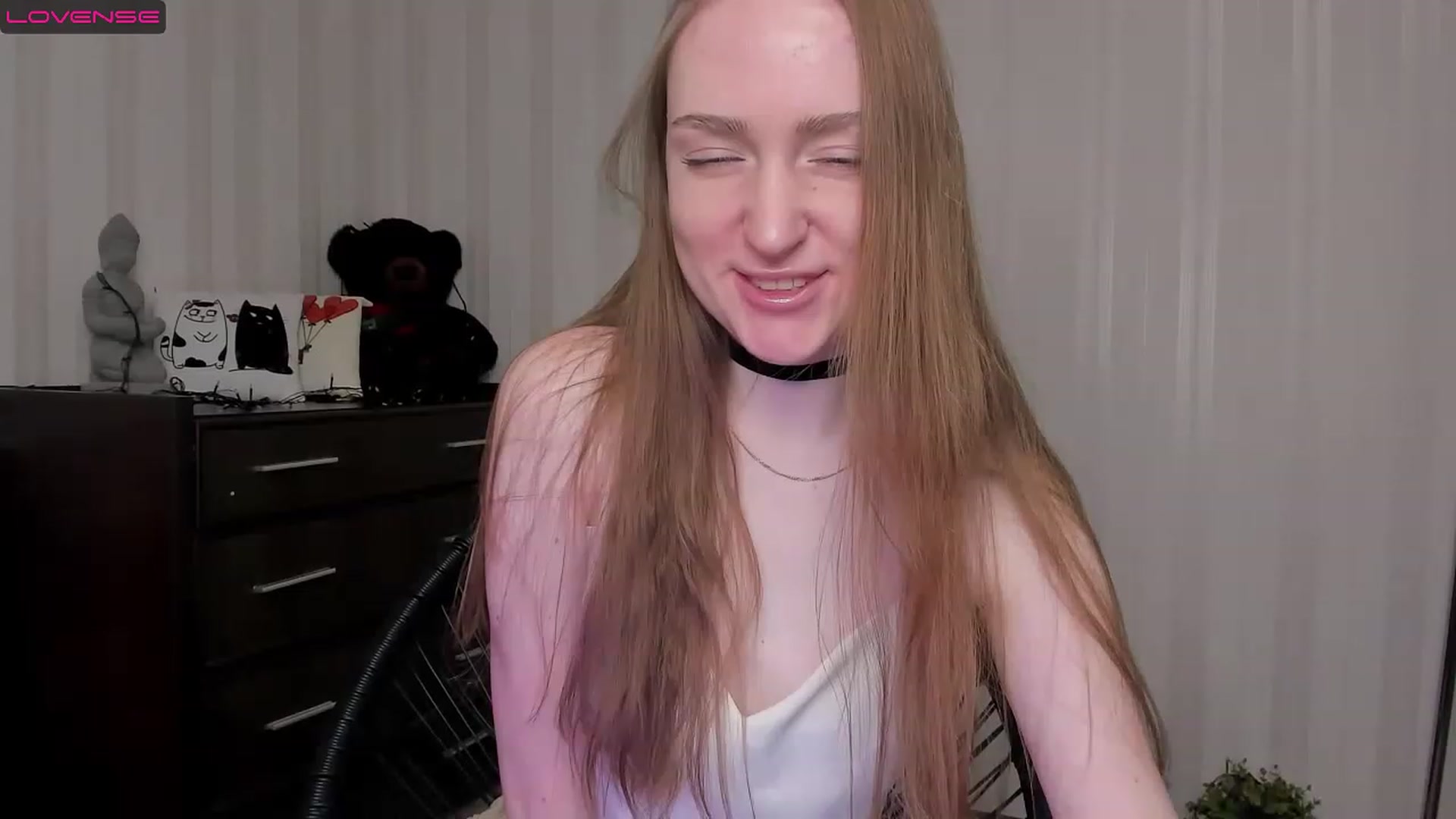 Gallery image thumbnail from MarikaSher's myfreecams stream on, 02/20/2023, 06:08 image 9 of 20