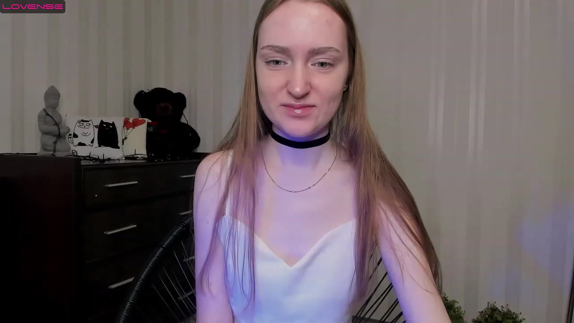 Gallery image thumbnail from MarikaSher's myfreecams stream on, 02/20/2023, 06:08 image 1 of 20