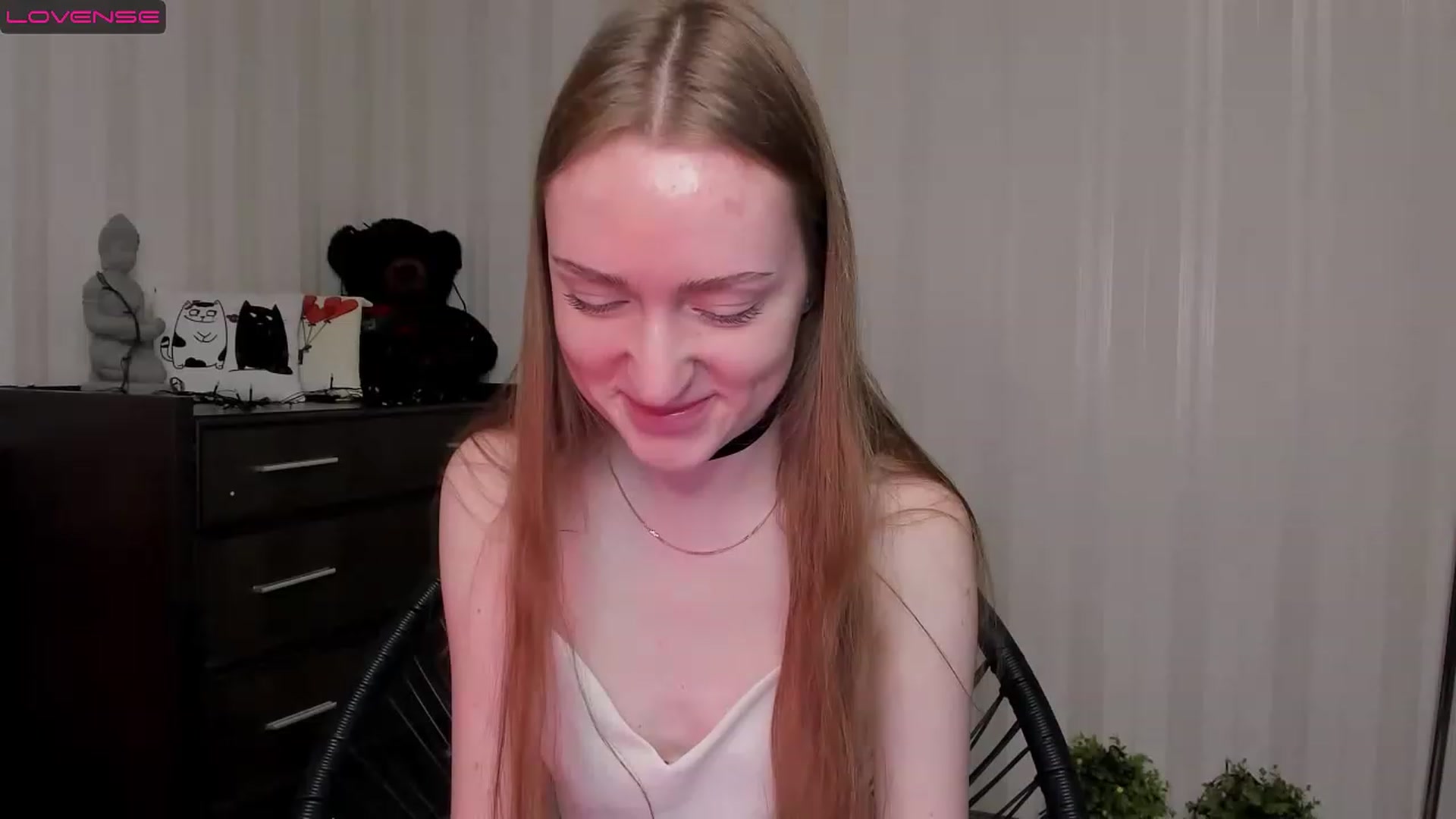 Gallery image thumbnail from MarikaSher's myfreecams stream on, 02/20/2023, 06:08 image 4 of 20
