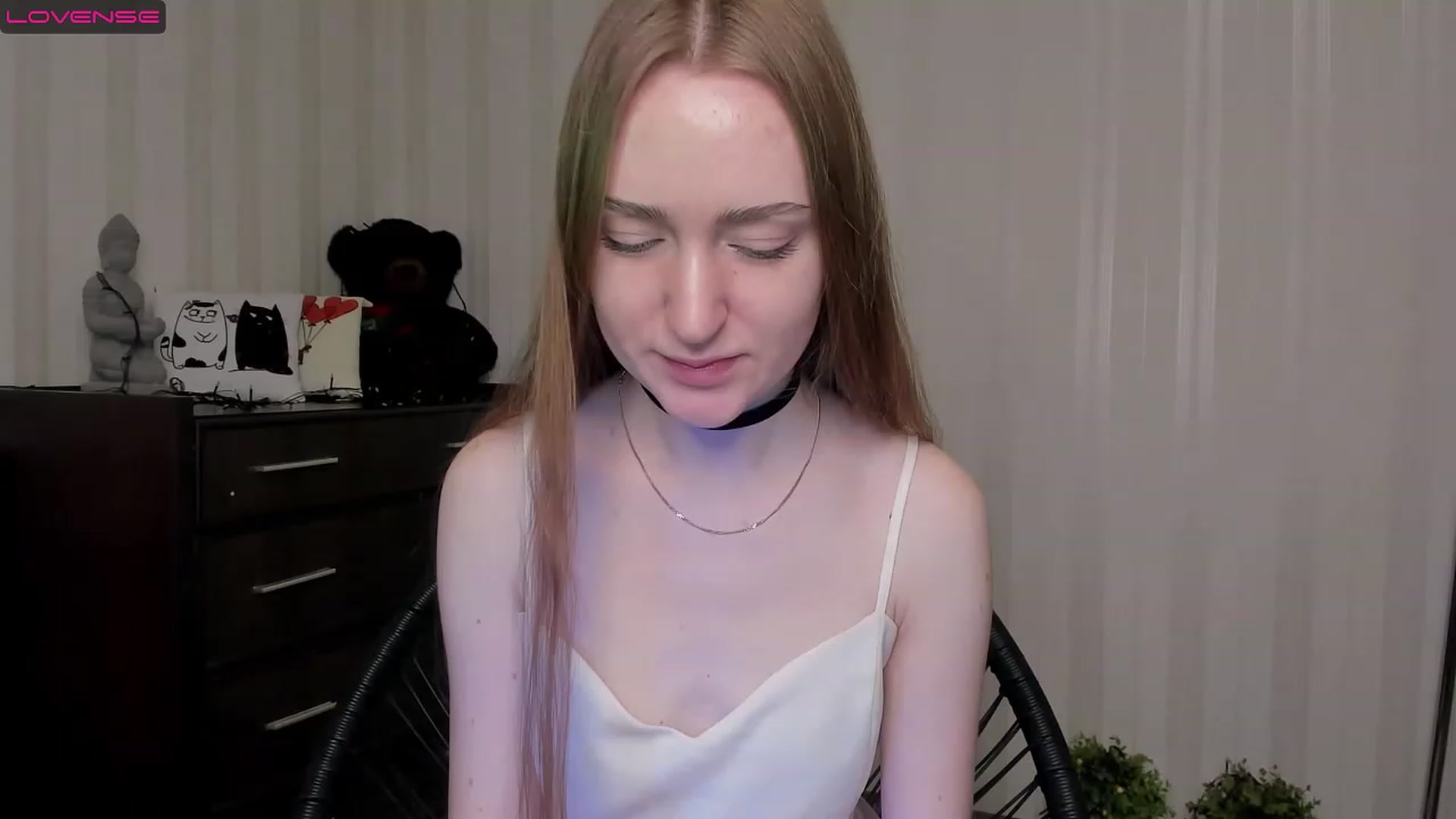 Gallery image thumbnail from MarikaSher's myfreecams stream on, 02/20/2023, 06:08 image 6 of 20