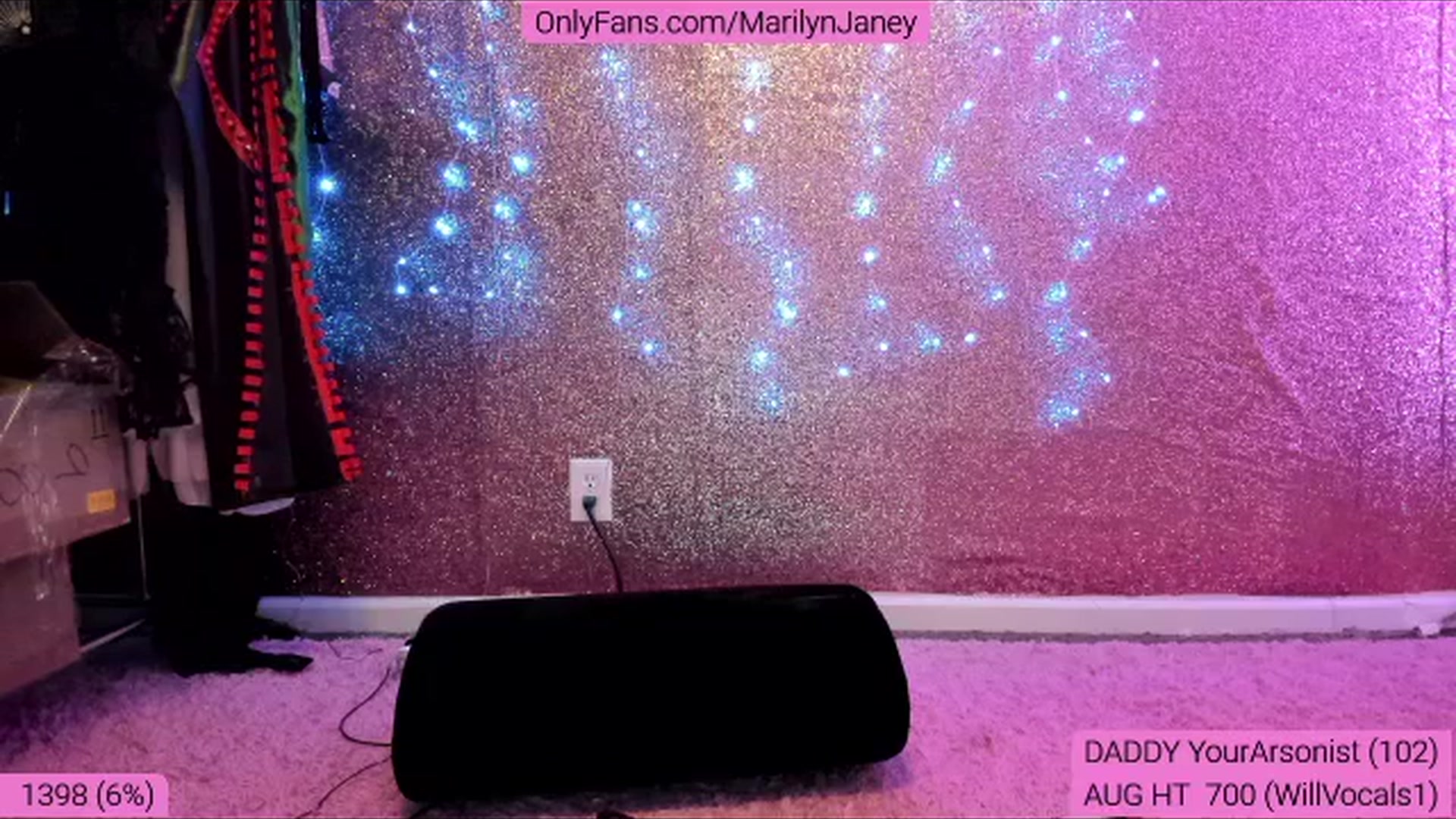 Gallery image thumbnail from MarilynJane's myfreecams stream on, 08/24/2024, 03:22 image 4 of 20