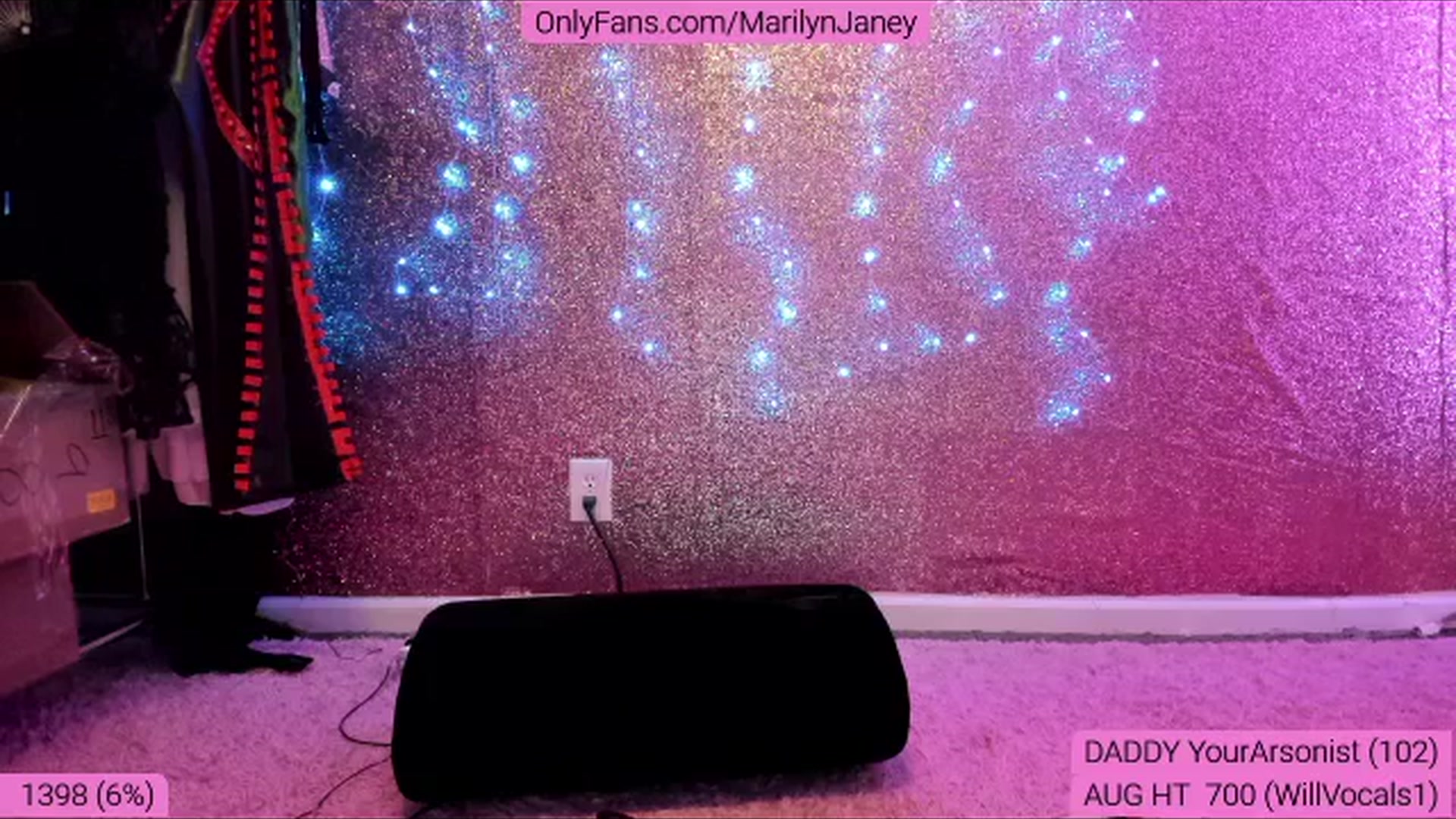Gallery image thumbnail from MarilynJane's myfreecams stream on, 08/24/2024, 03:22 image 3 of 20