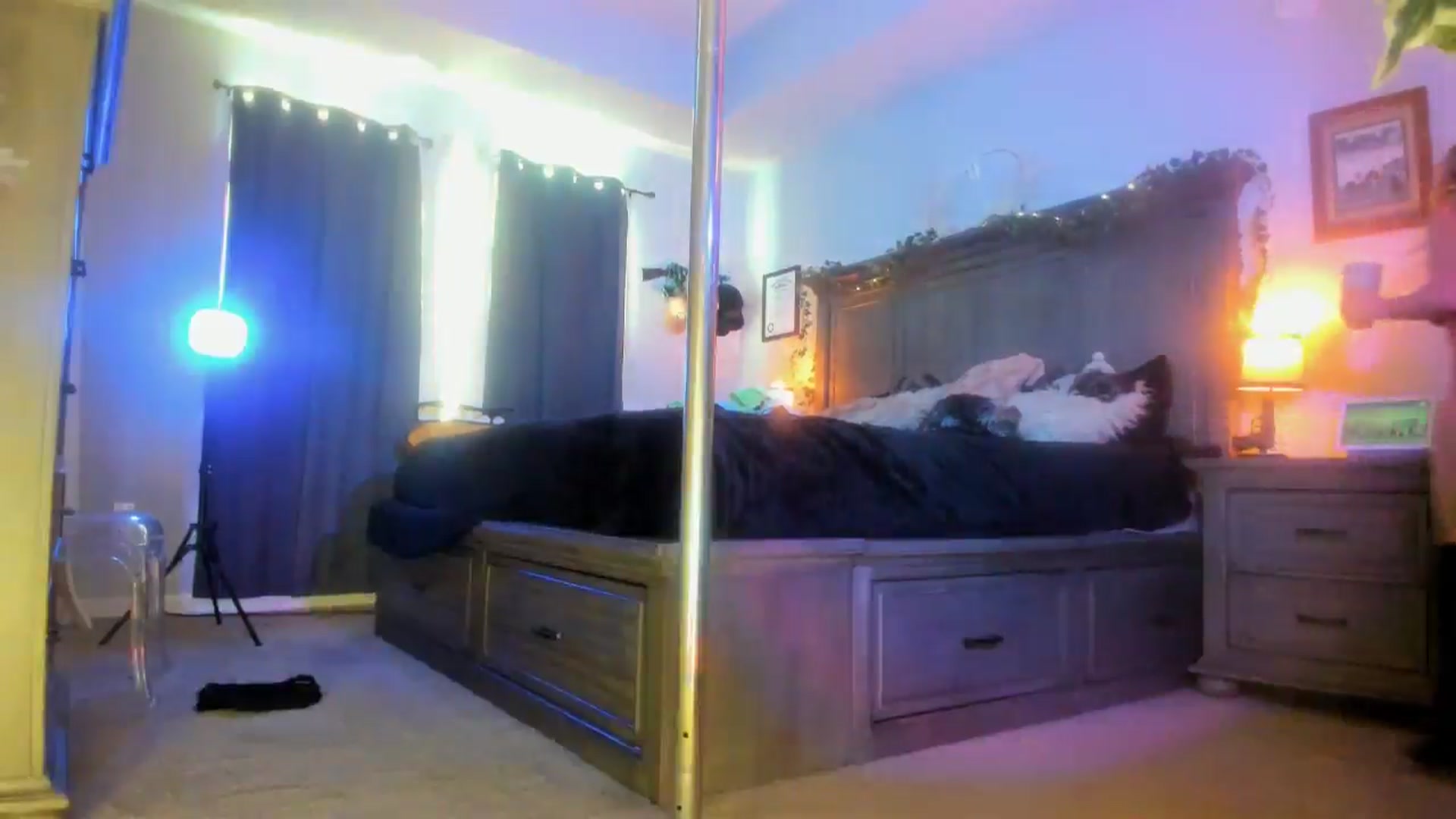 Gallery image thumbnail from Marilyn_BDAY's myfreecams stream on, 01/16/2025, 21:00 image 13 of 20