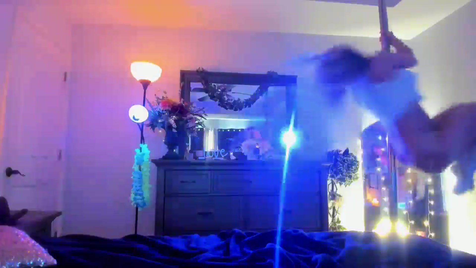 Gallery image thumbnail from Marilyn_BDAY's myfreecams stream on, 01/20/2025, 21:29 image 19 of 20