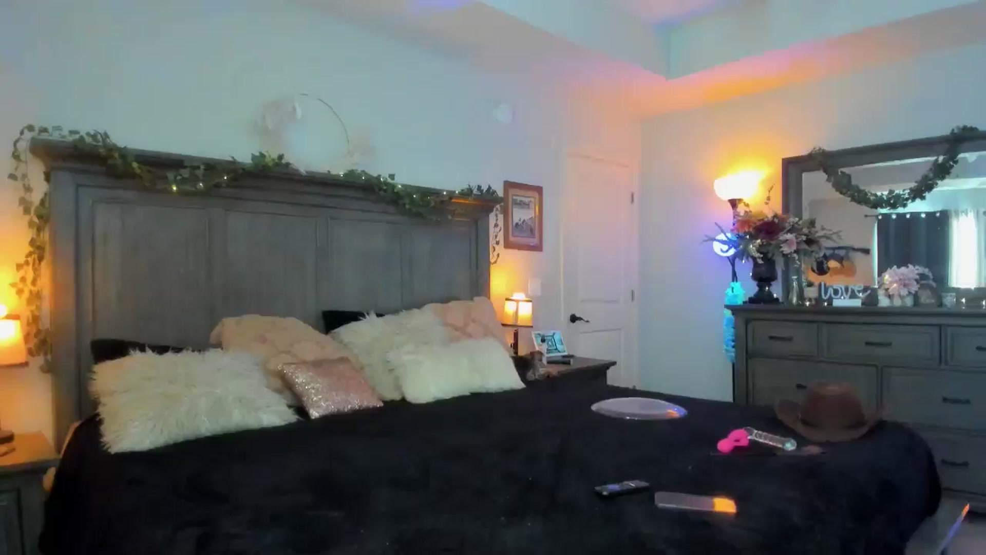 Gallery image thumbnail from Marilyn_BDAY's myfreecams stream on, 01/21/2025, 18:05 image 2 of 20