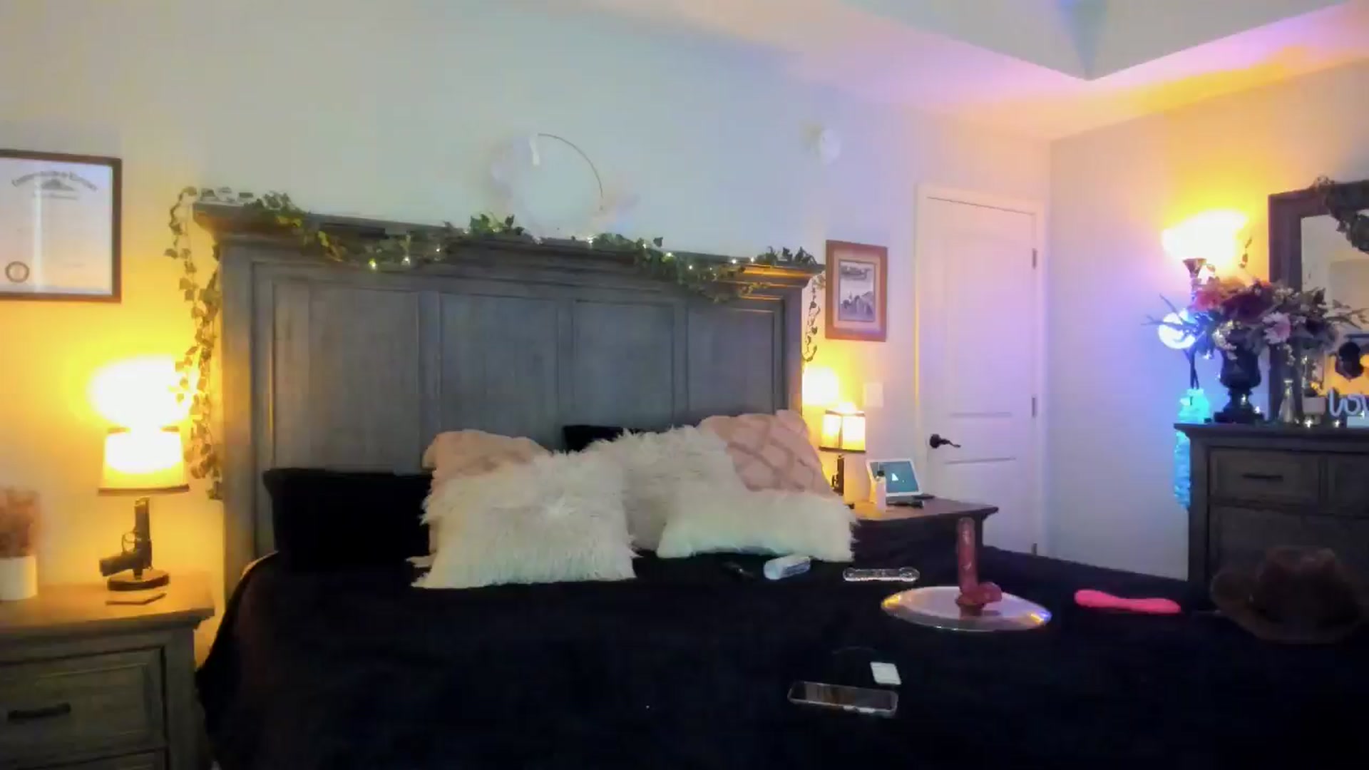 Gallery image thumbnail from Marilyn_BDAY's myfreecams stream on, 01/21/2025, 22:51 image 2 of 20