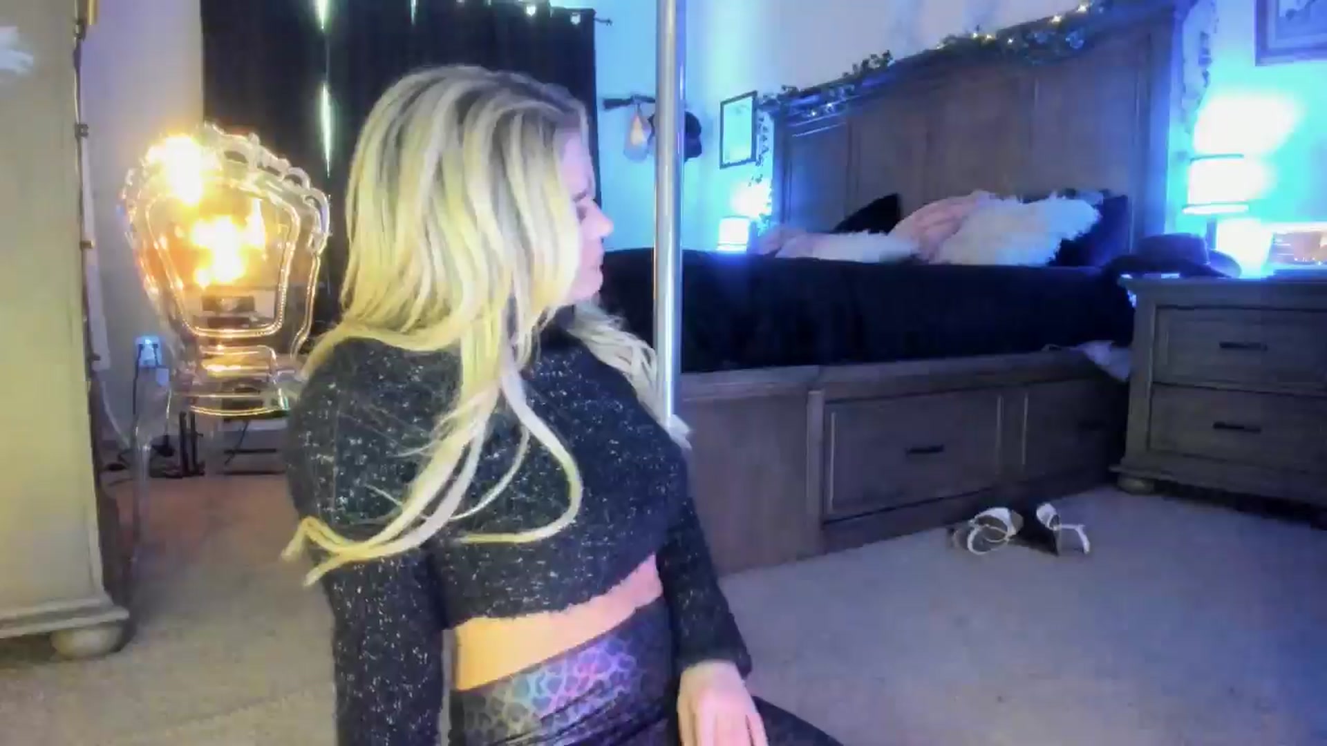 Gallery image thumbnail from Marilyn_BDAY's myfreecams stream on, 01/23/2025, 18:23 image 9 of 20