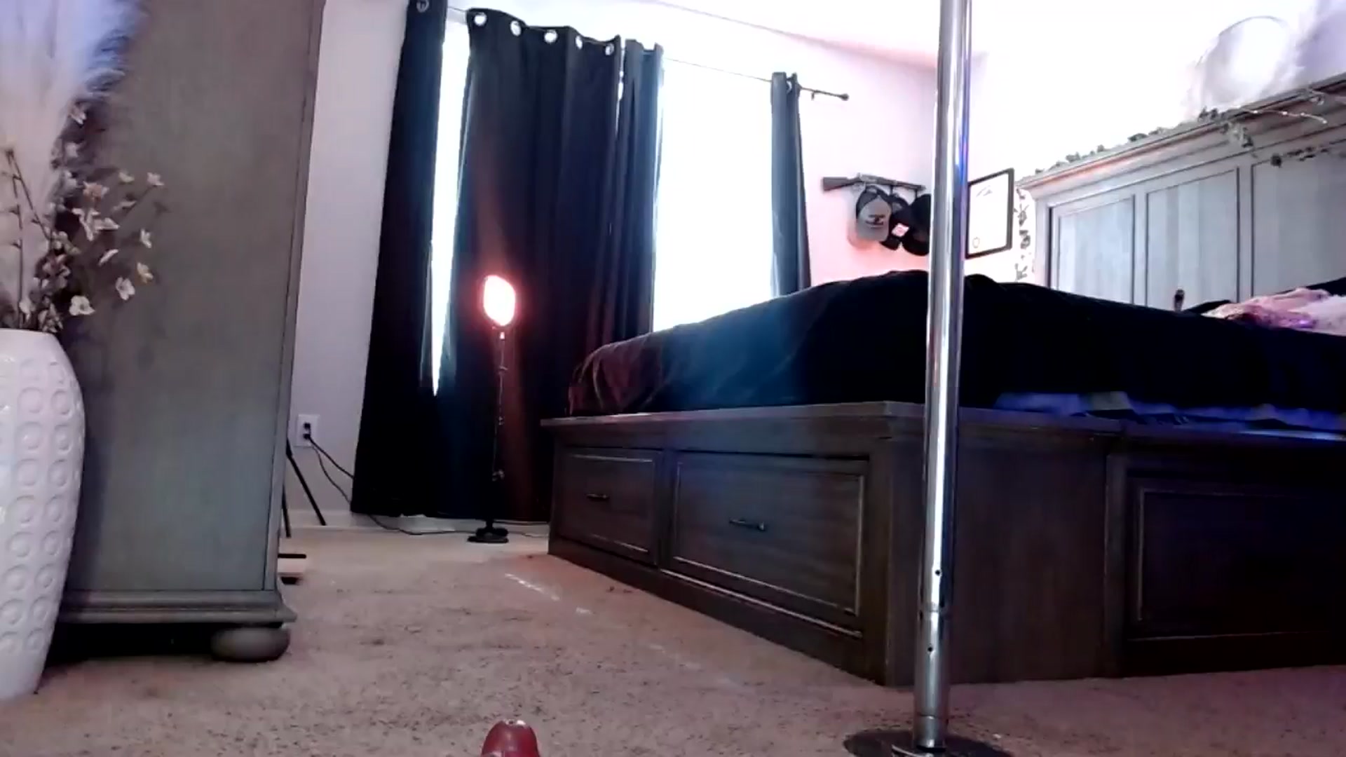 Gallery image thumbnail from Marilyn_XO's myfreecams stream on, 11/09/2024, 18:47 image 5 of 20