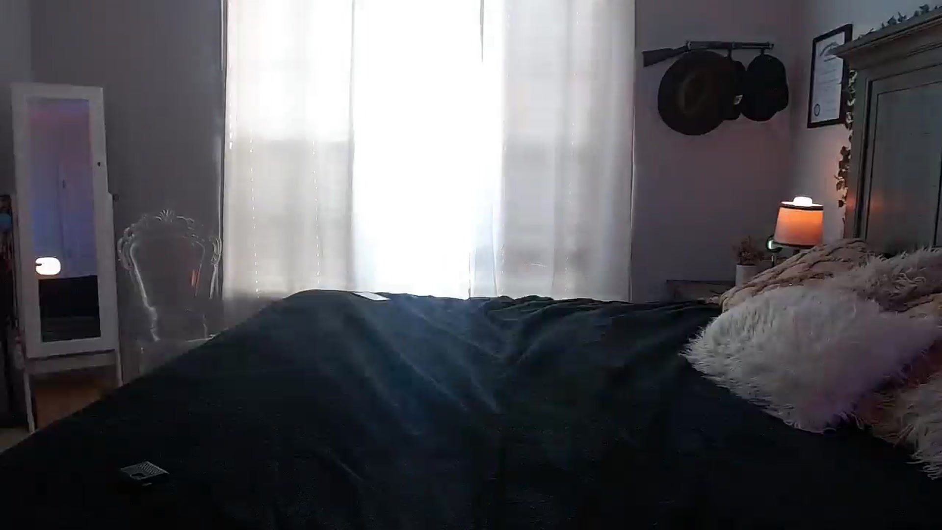 Gallery image thumbnail from Marilyn_XO's myfreecams stream on, 11/29/2024, 21:33 image 10 of 20