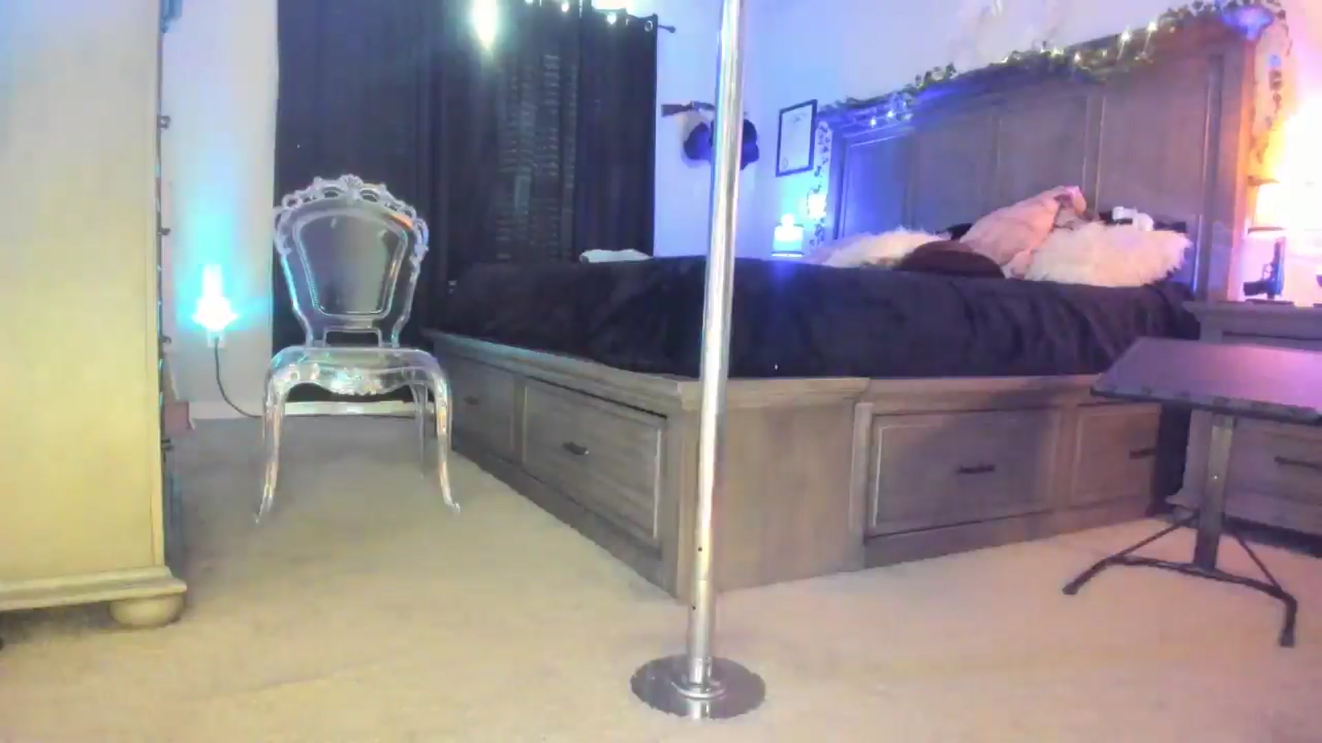 Gallery image thumbnail from Marilyn_XO's myfreecams stream on, 02/07/2025, 20:05 image 5 of 20