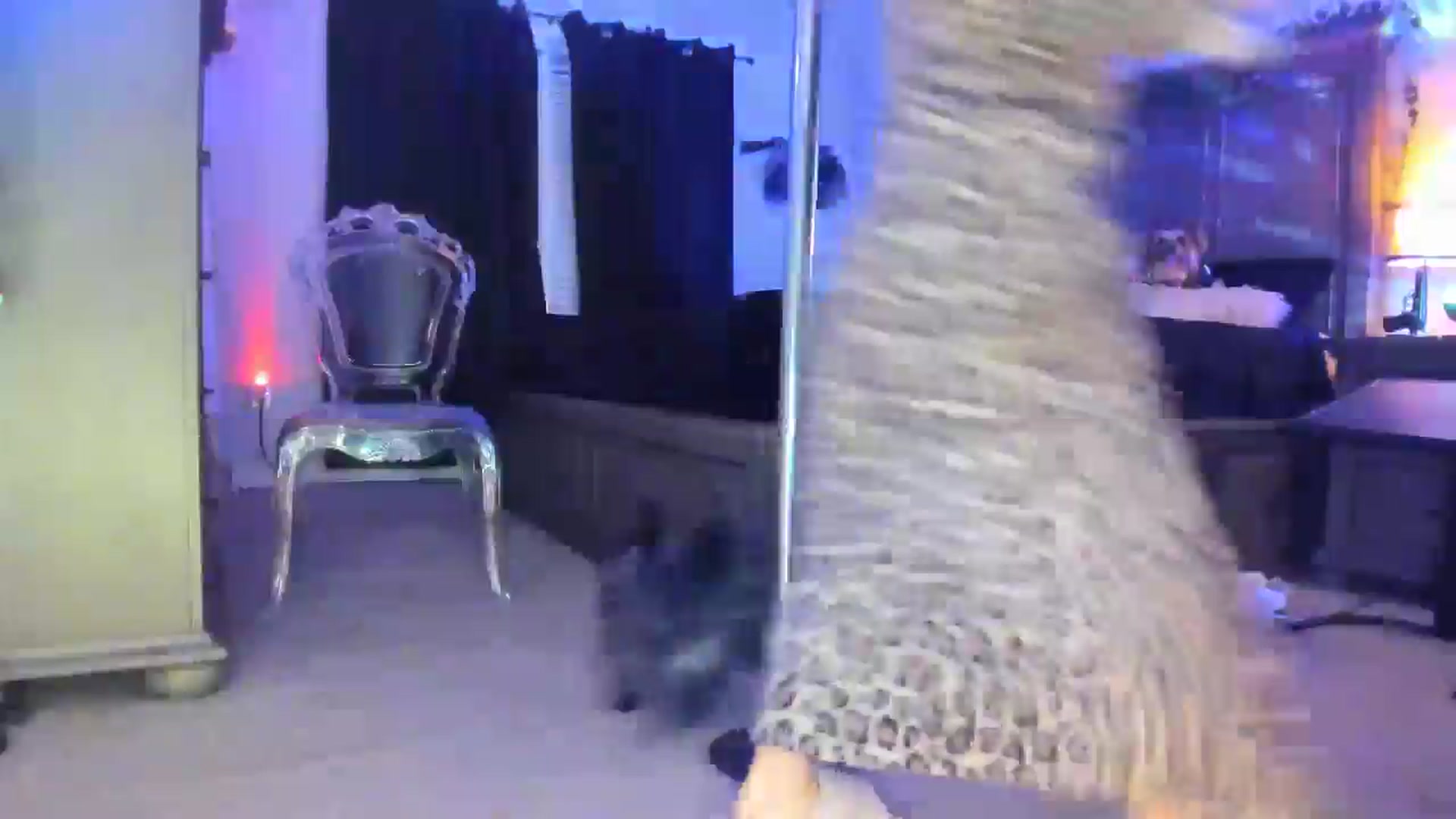 Gallery image thumbnail from Marilyn_XO's myfreecams stream on, 02/09/2025, 24:35 image 18 of 20