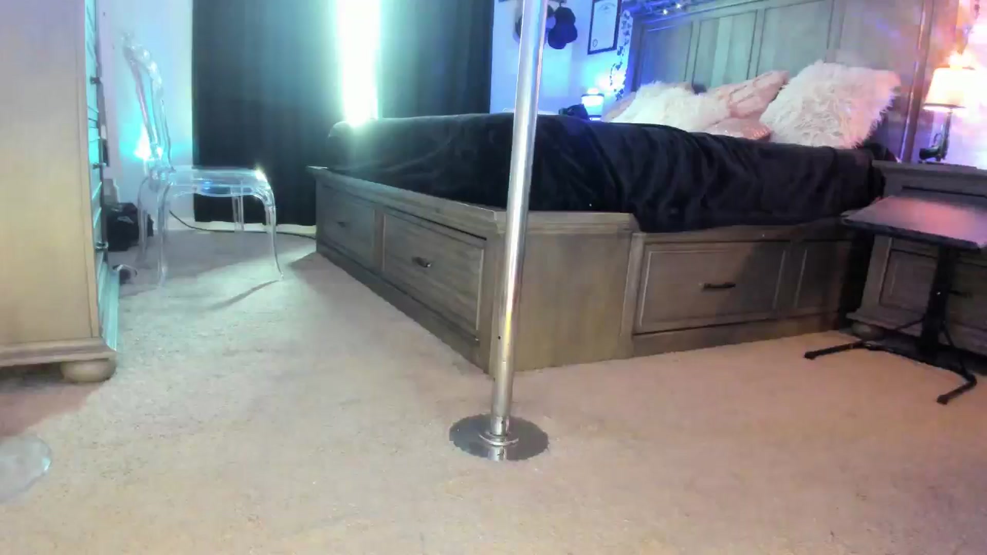 Gallery image thumbnail from Marilyn_XO's myfreecams stream on, 02/14/2025, 20:22 image 16 of 20