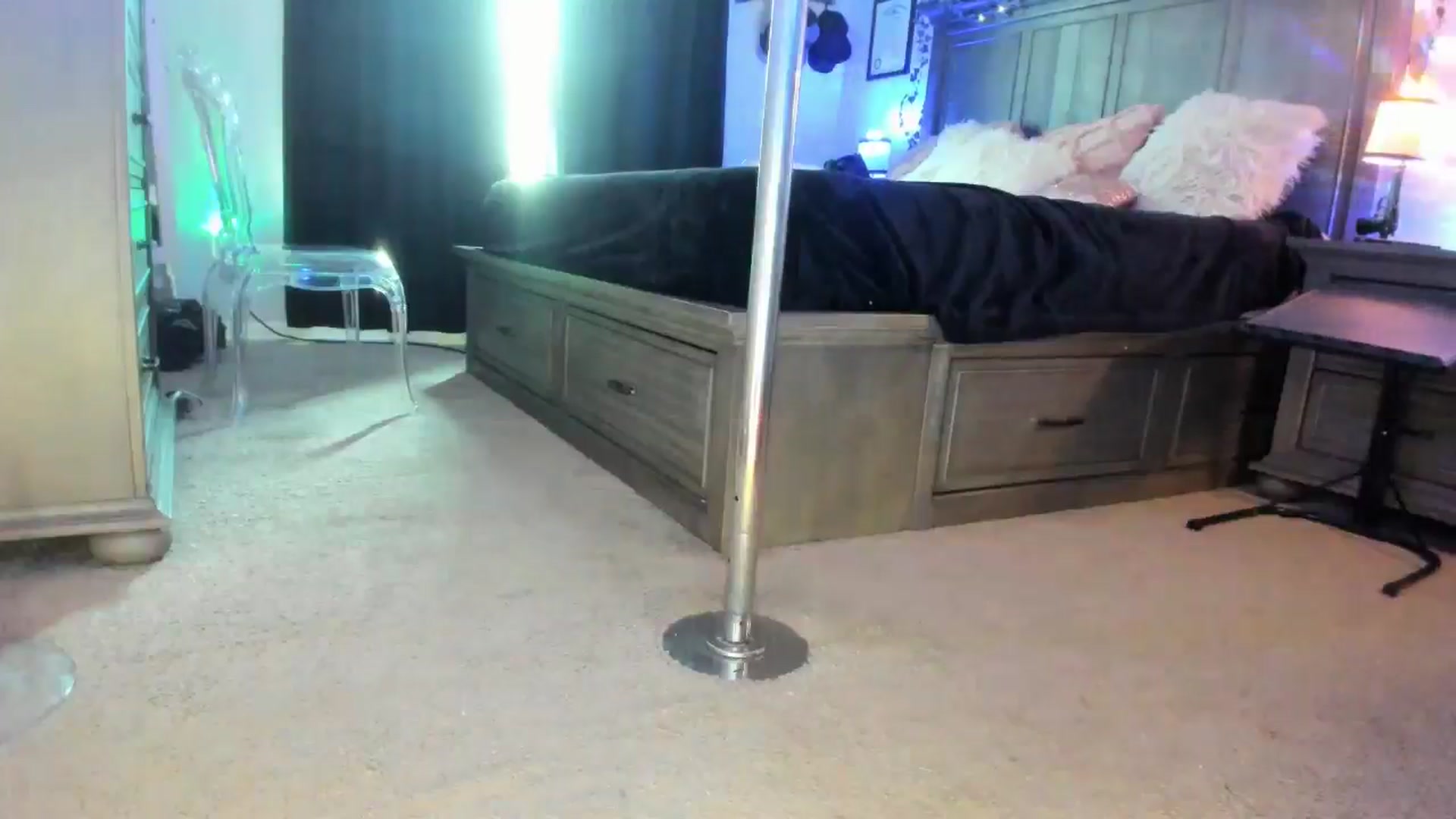 Gallery image thumbnail from Marilyn_XO's myfreecams stream on, 02/14/2025, 20:22 image 19 of 20