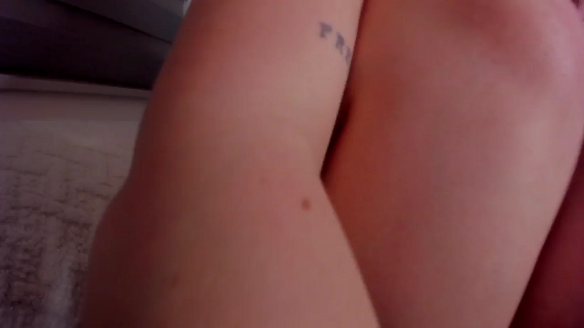 Gallery image thumbnail from Marilyn___'s myfreecams stream on, 01/29/2025, 02:31 image 8 of 20