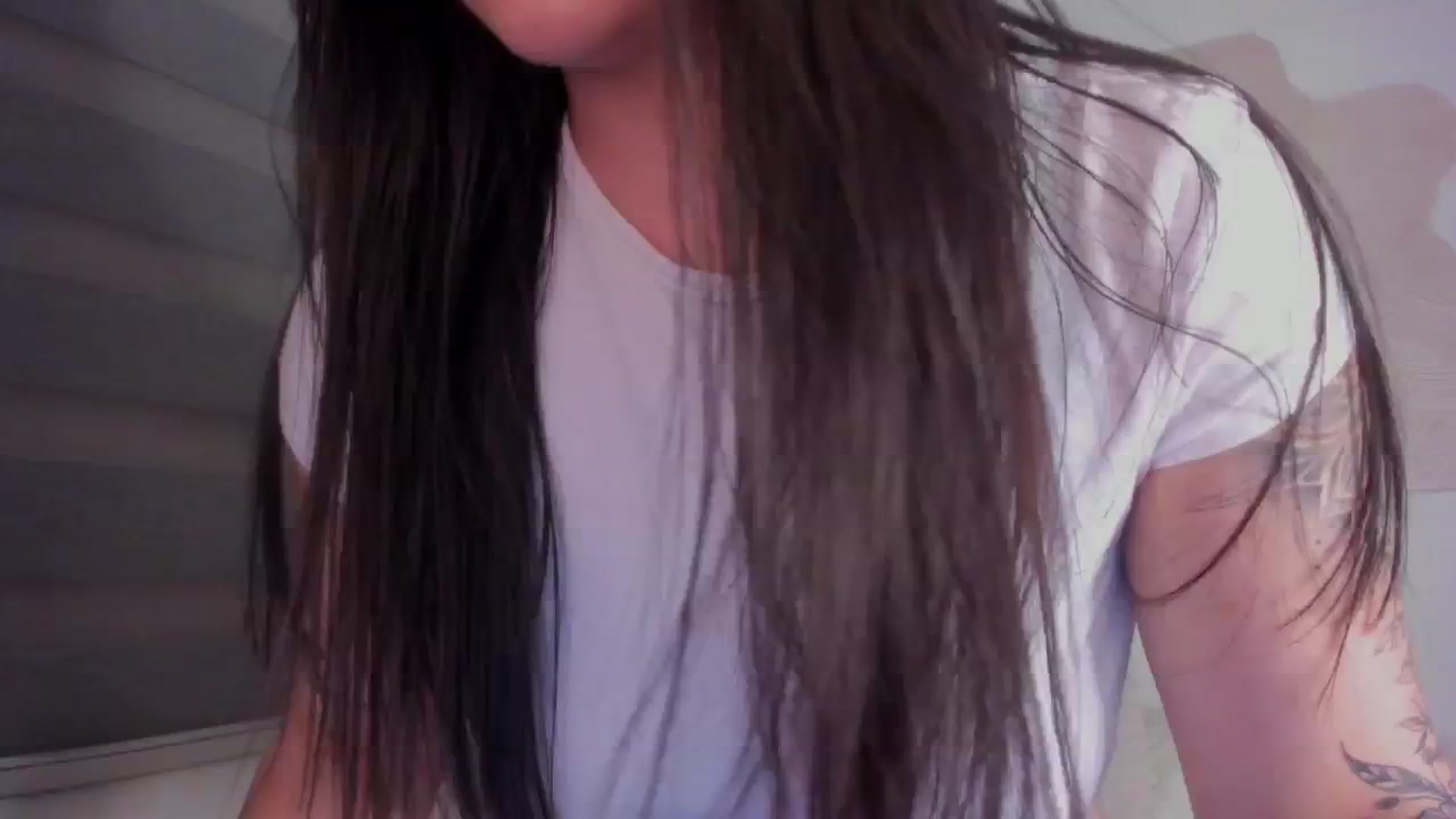 Gallery image thumbnail from Marilyn___'s myfreecams stream on, 02/05/2025, 02:31 image 20 of 20