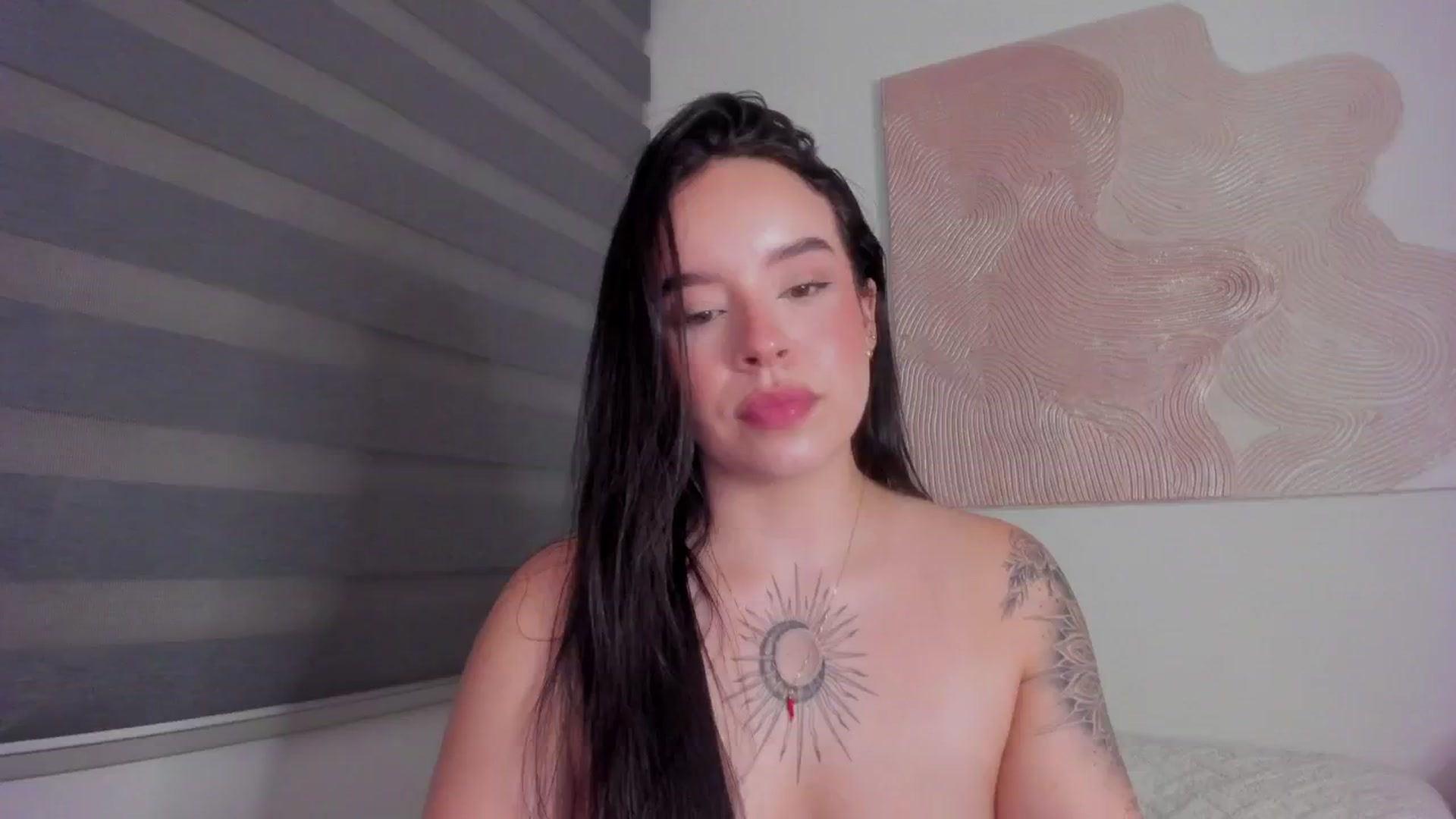 Gallery image thumbnail from Marilyn___'s myfreecams stream on, 02/05/2025, 02:31 image 9 of 20
