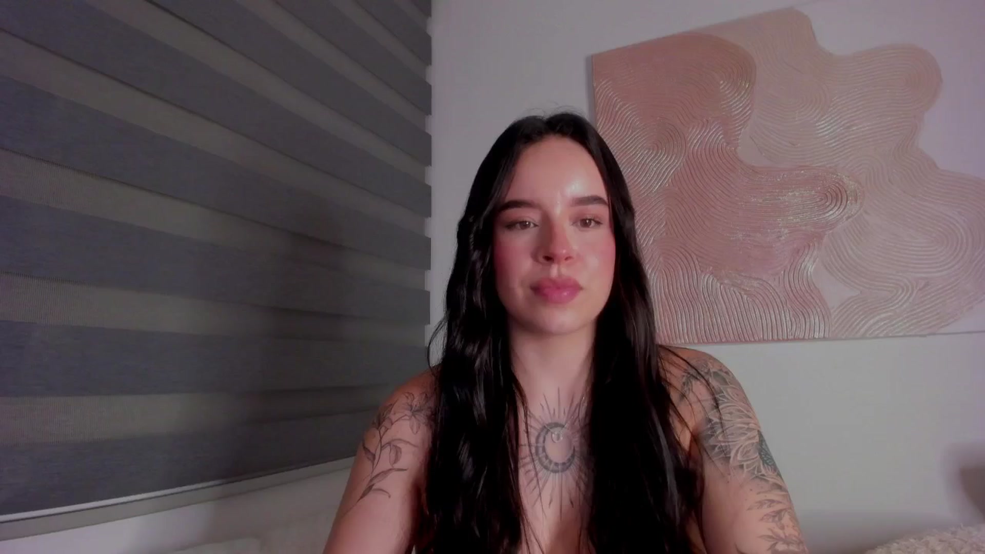 Gallery image thumbnail from Marilyn___'s myfreecams stream on, 02/15/2025, 02:07 image 17 of 20
