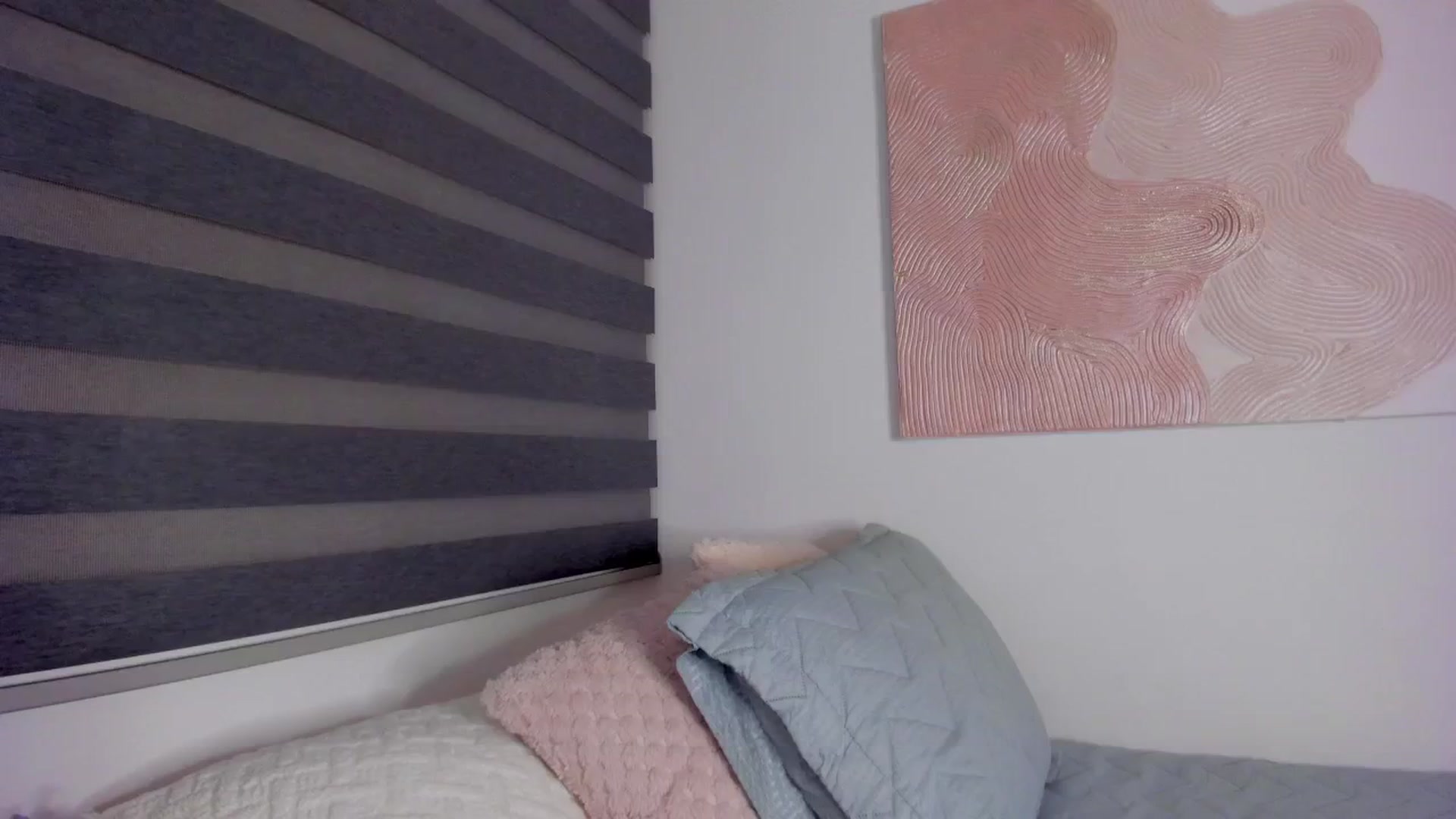 Gallery image thumbnail from Marilyn___'s myfreecams stream on, 02/21/2025, 01:23 image 8 of 20