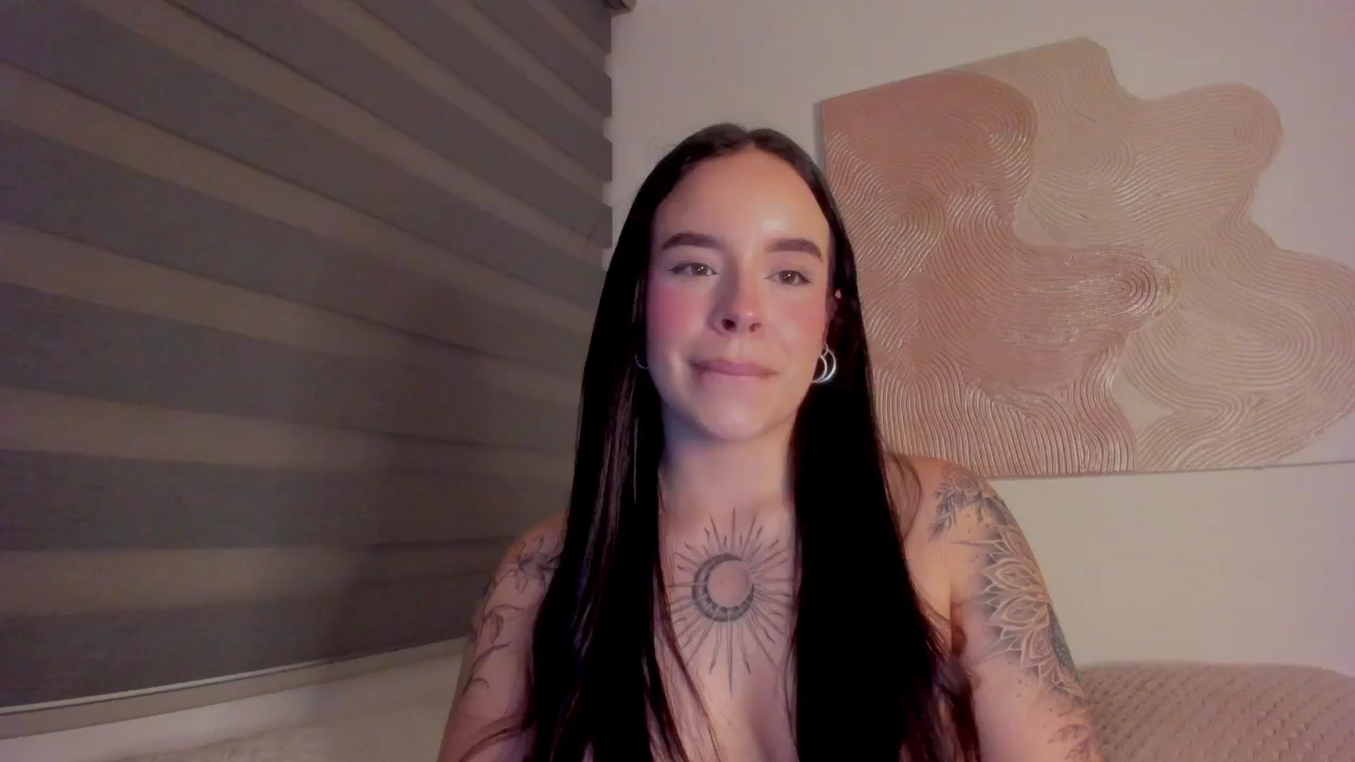 Gallery image thumbnail from Marilyn___'s myfreecams stream on, 02/22/2025, 05:32 image 20 of 20