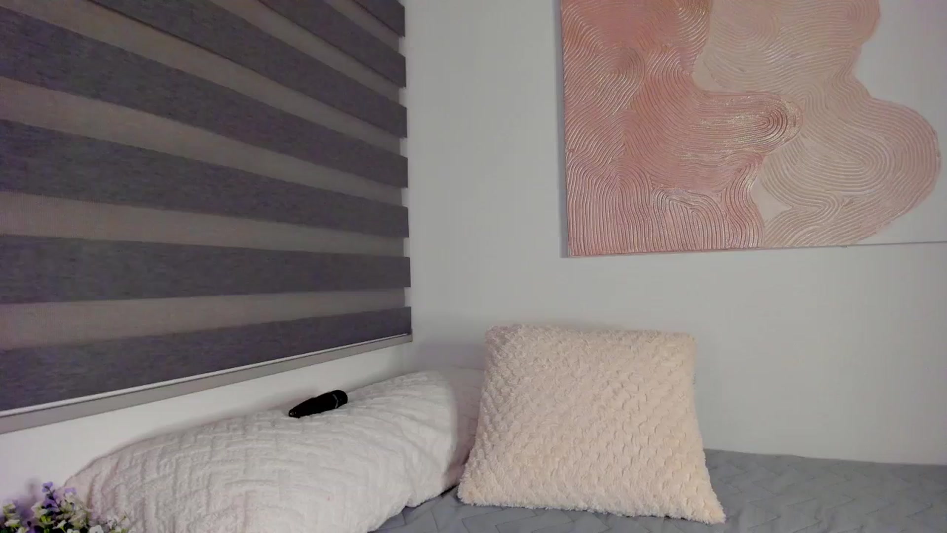Gallery image thumbnail from Marilyn___'s myfreecams stream on, 02/23/2025, 02:27 image 2 of 20