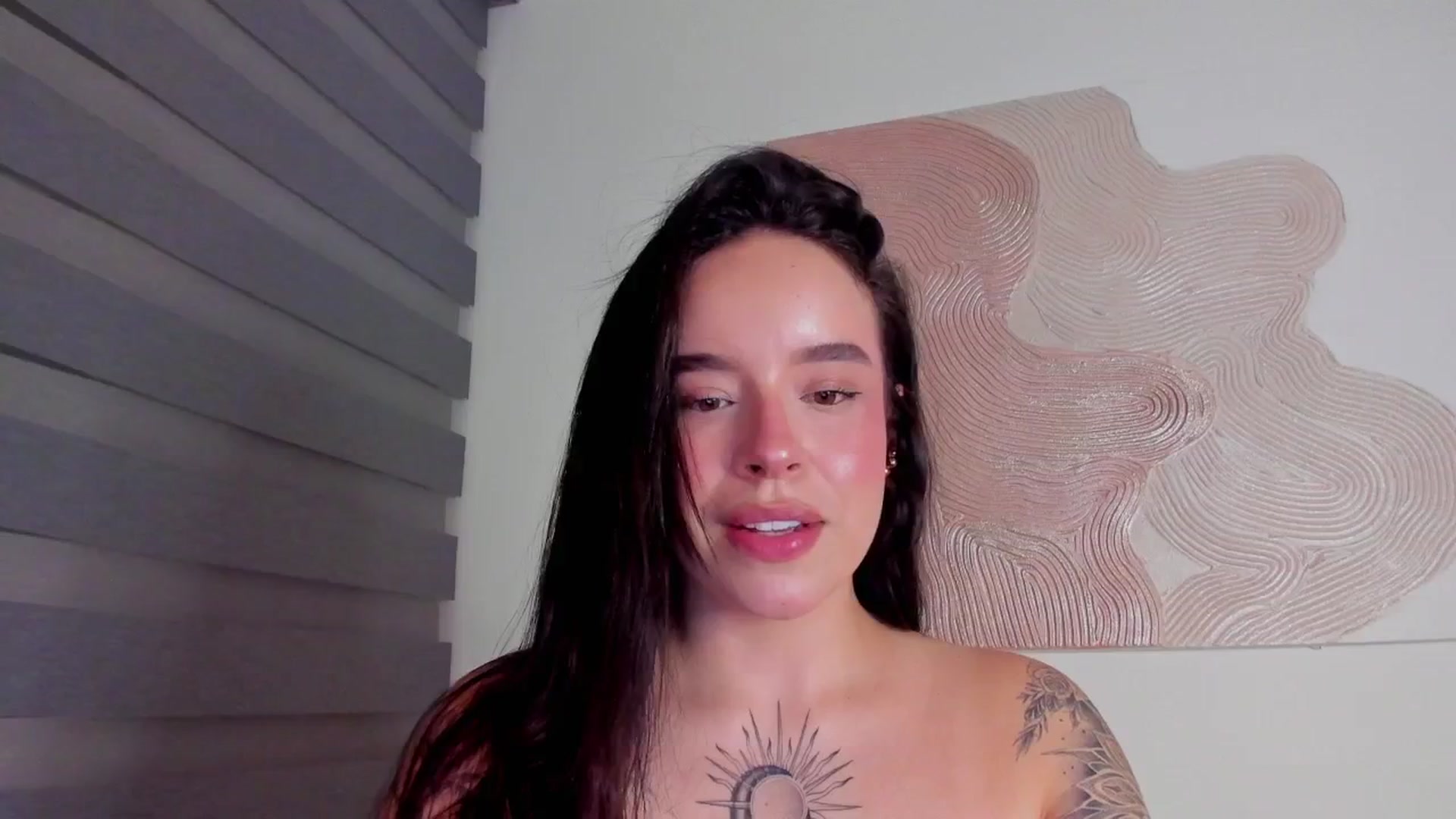 Gallery image thumbnail from Marilyn___'s myfreecams stream on, 03/03/2025, 02:24 image 15 of 20