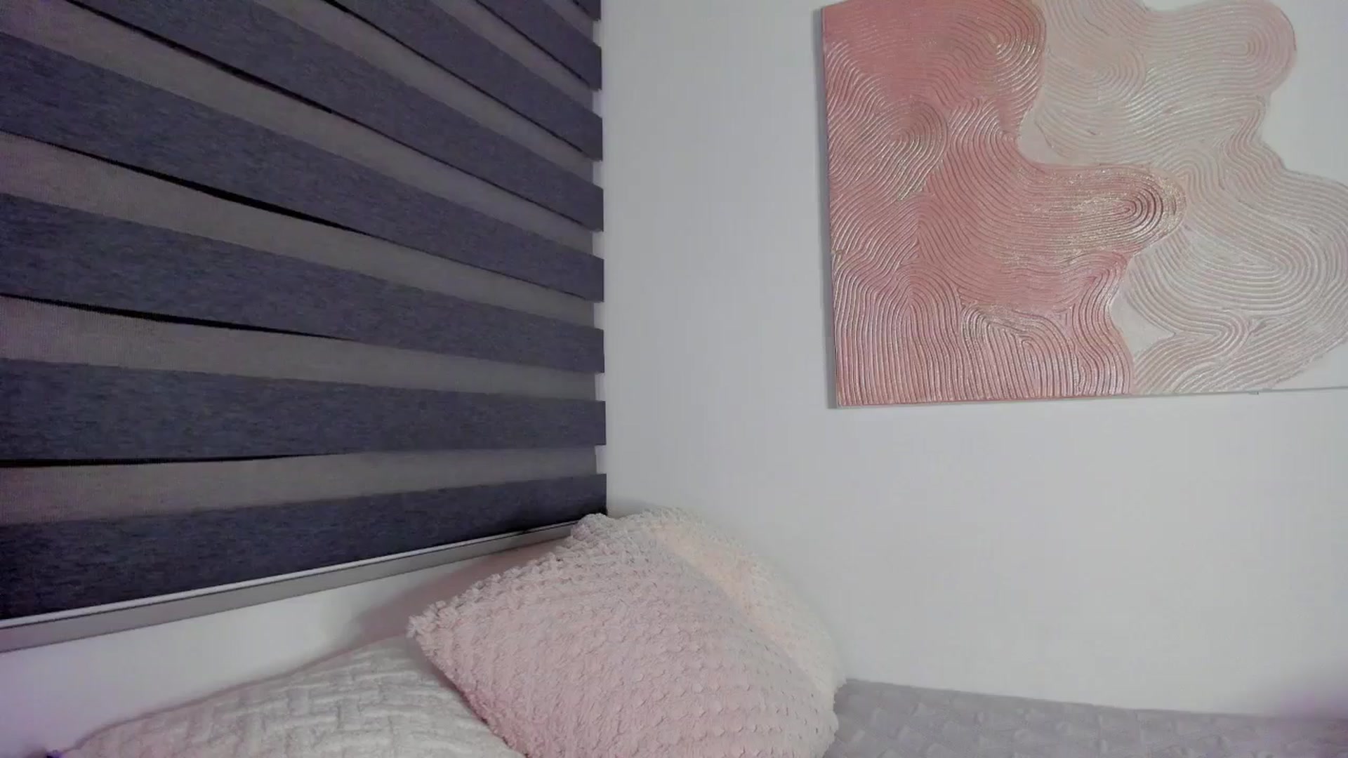 Gallery image thumbnail from Marilyn___'s myfreecams stream on, 03/03/2025, 02:24 image 4 of 20