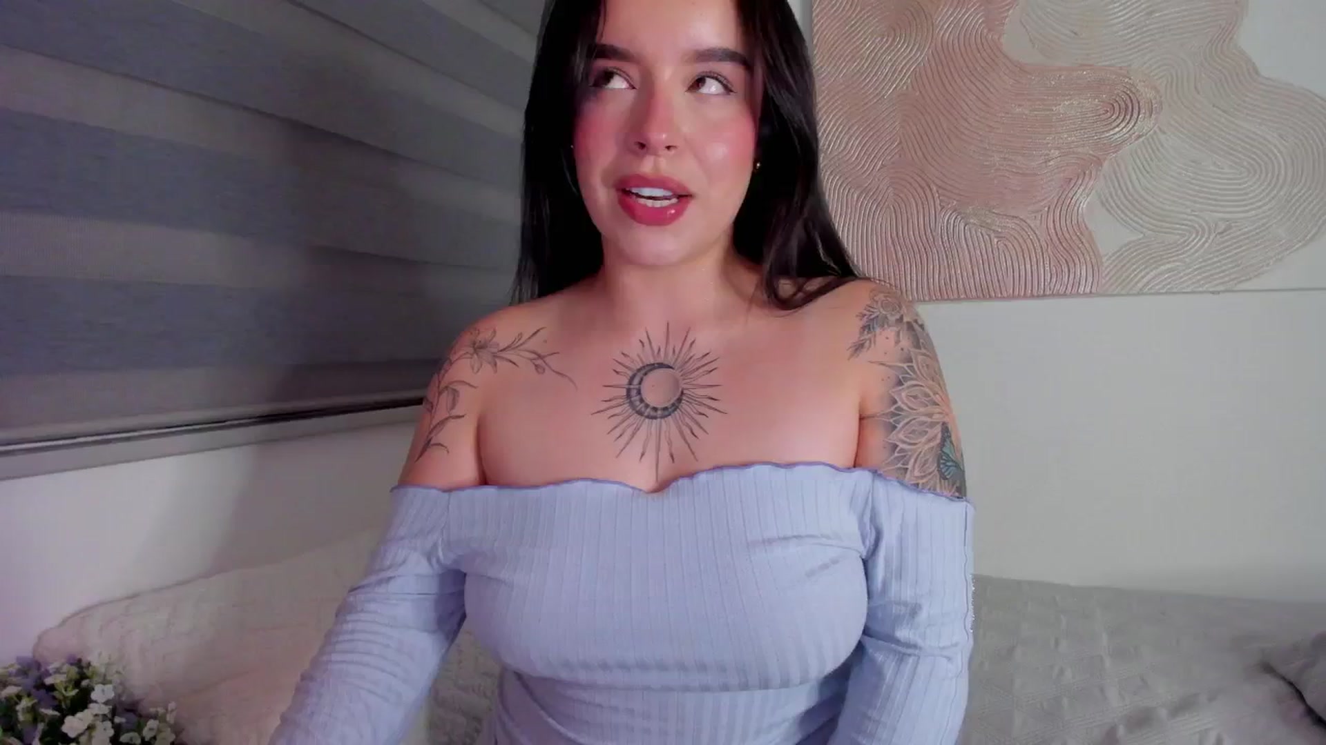 Gallery image thumbnail from Marilyn___'s myfreecams stream on, 03/04/2025, 24:39 image 5 of 20