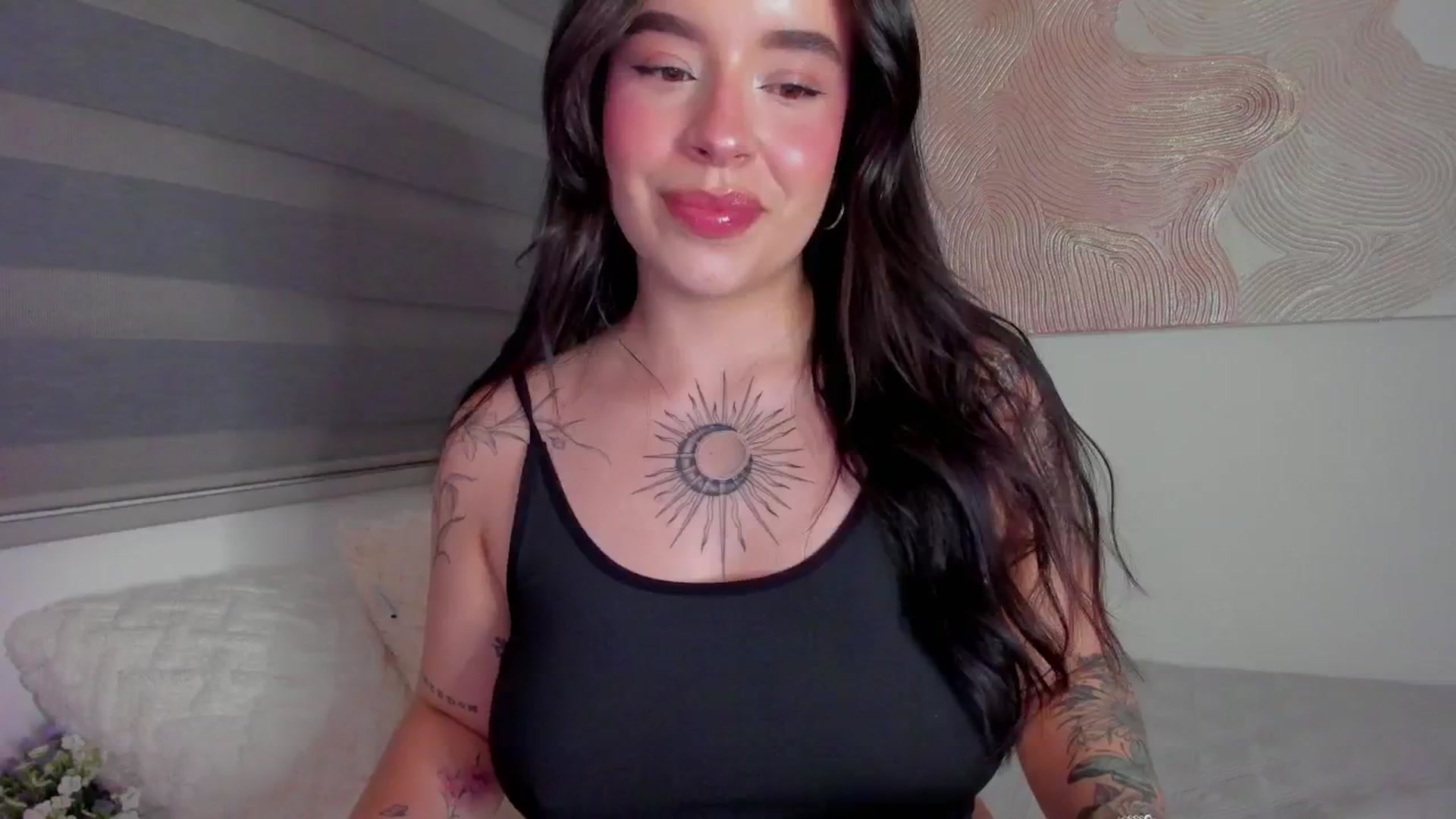 Gallery image thumbnail from Marilyn___'s myfreecams stream on, 03/08/2025, 02:10 image 7 of 20