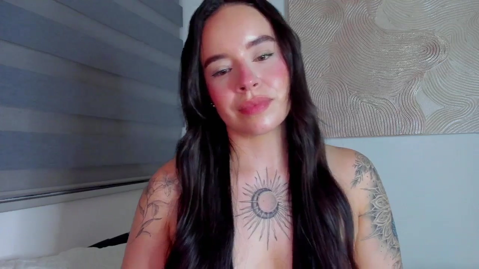Gallery image thumbnail from Marilyn___'s myfreecams stream on, 03/15/2025, 01:38 image 19 of 20