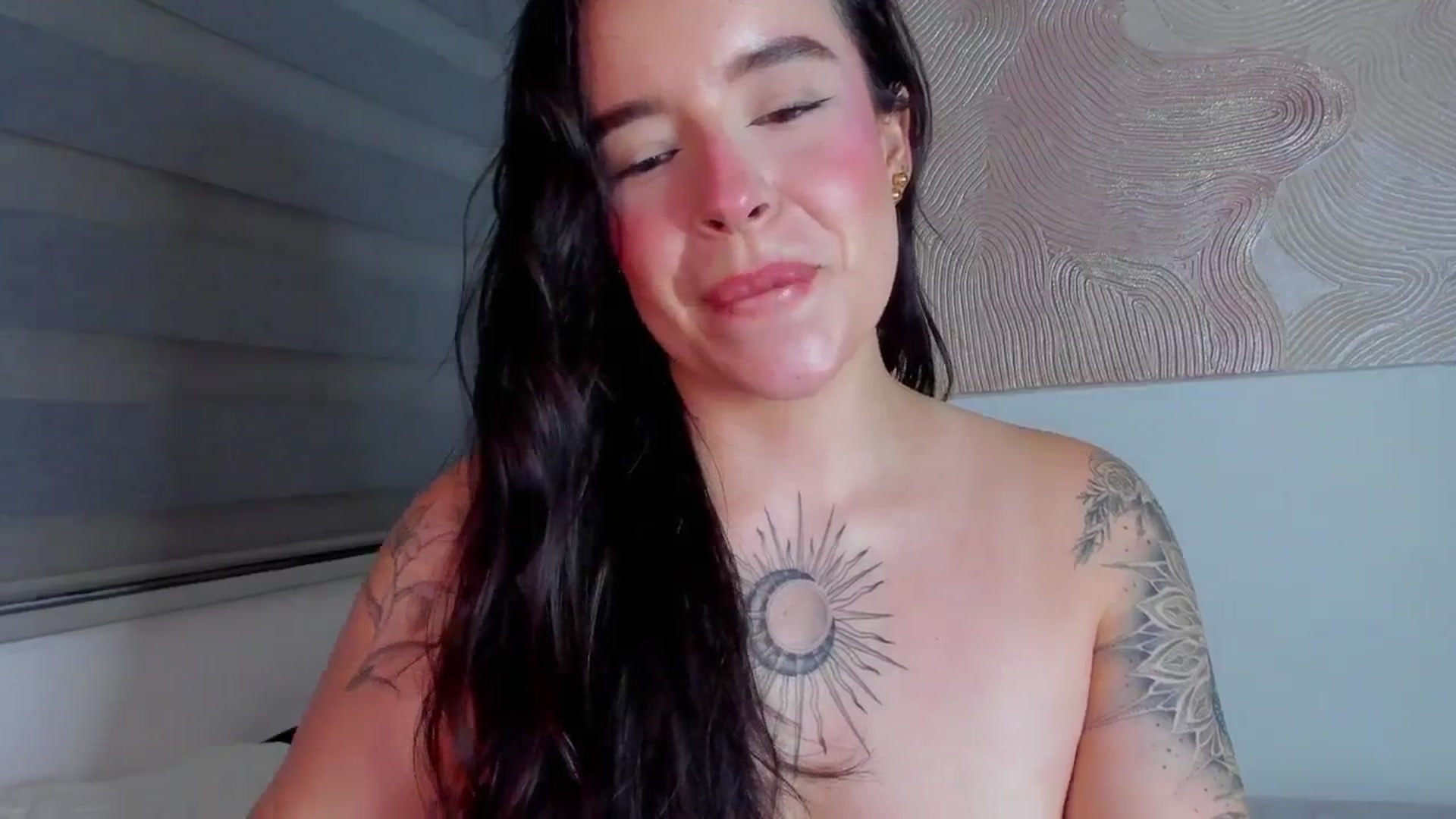 Gallery image thumbnail from Marilyn___'s myfreecams stream on, 03/15/2025, 01:38 image 3 of 20
