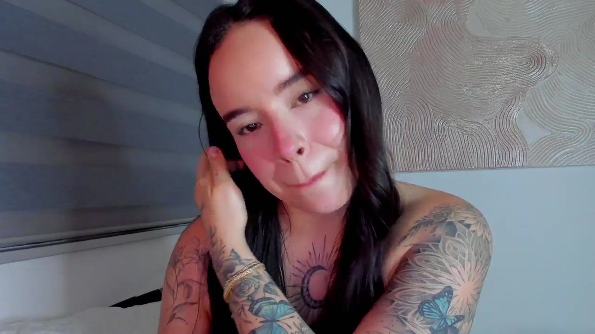 Gallery image thumbnail from Marilyn___'s myfreecams stream on, 03/15/2025, 01:38 image 14 of 20