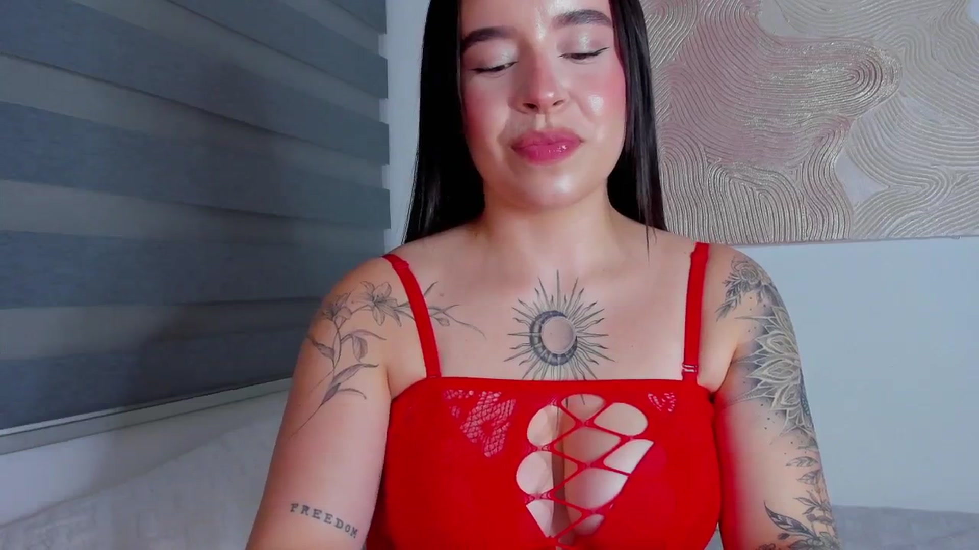 Gallery image thumbnail from Marilyn___'s myfreecams stream on, 03/17/2025, 24:51 image 6 of 20