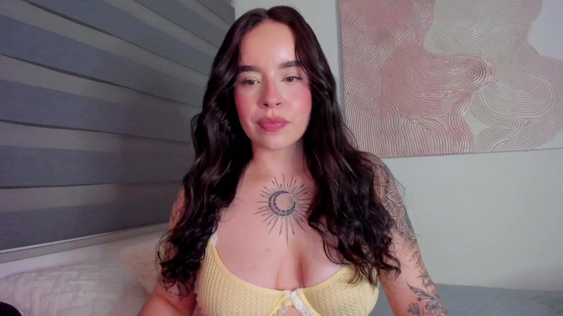 Gallery image thumbnail from Marilyn___'s myfreecams stream on, 03/24/2025, 24:16 image 17 of 20