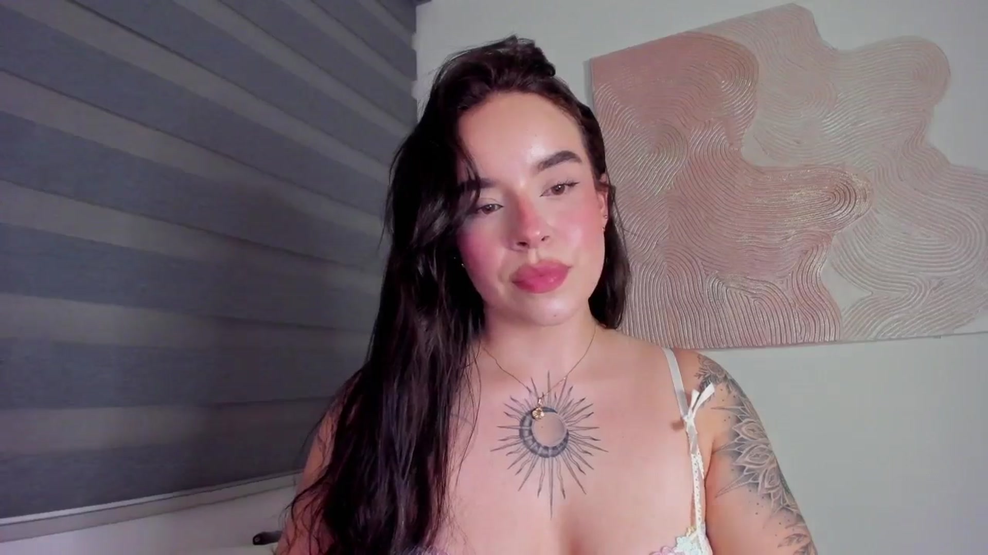 Gallery image thumbnail from Marilyn___'s myfreecams stream on, 03/31/2025, 24:49 image 11 of 20