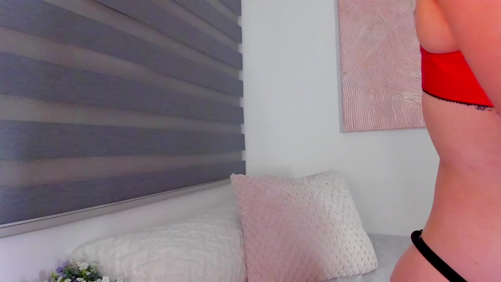 Gallery image thumbnail from Marilyn___'s myfreecams stream on, 05/04/2025, 02:14 image 14 of 20