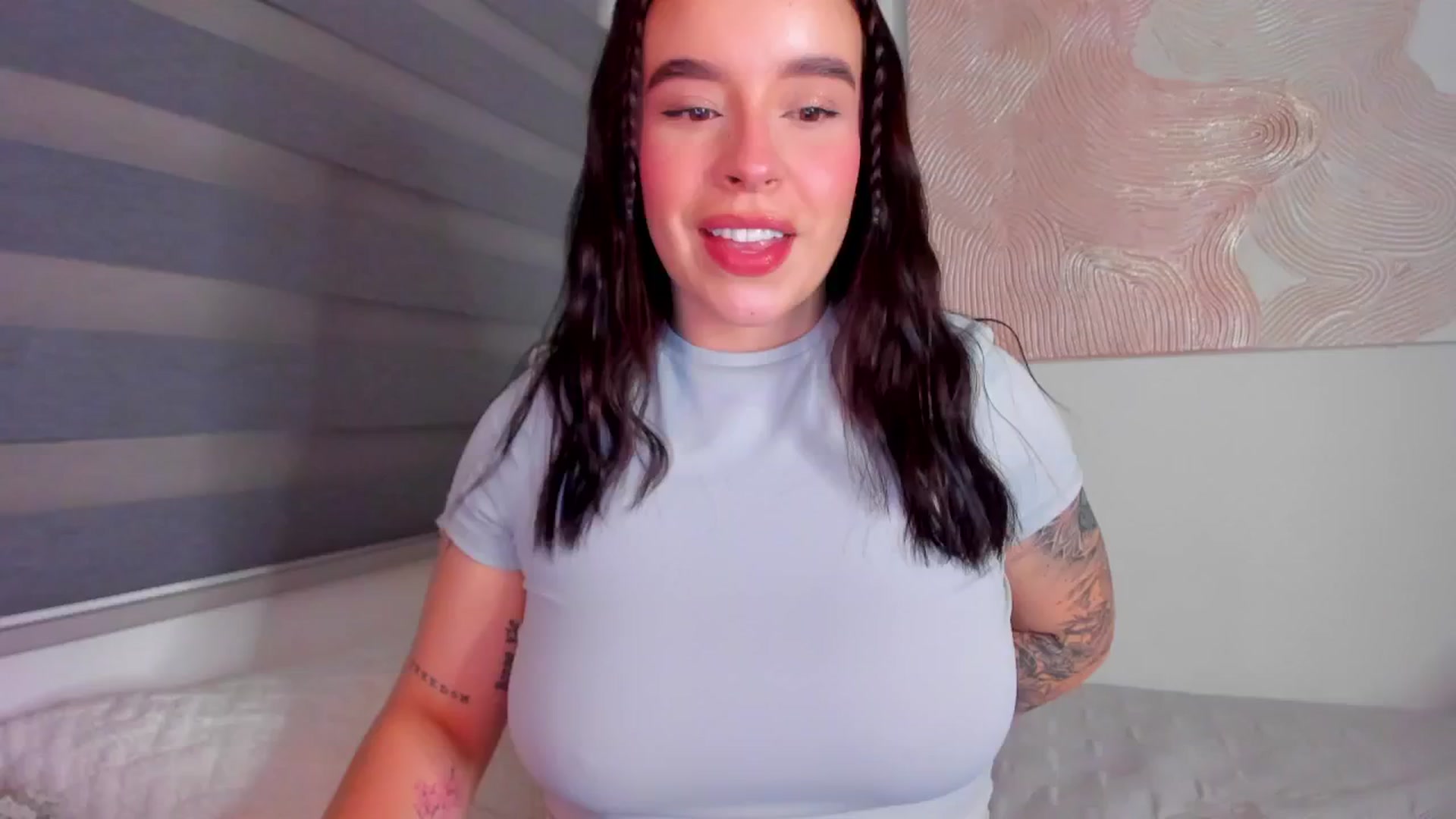 Gallery image thumbnail from Marilyn___'s myfreecams stream on, 05/07/2025, 24:02 image 11 of 20
