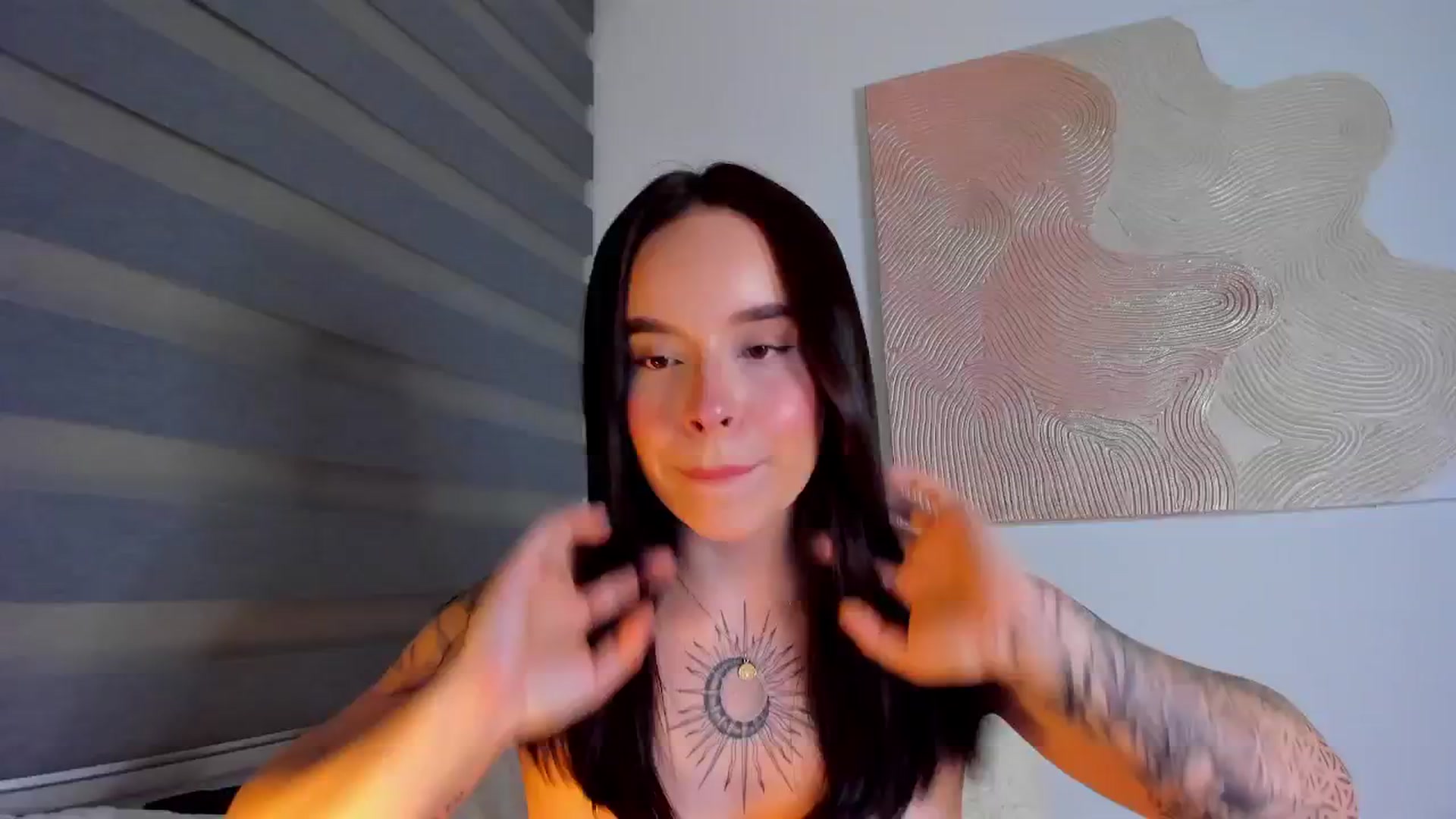 Gallery image thumbnail from Marilyn___'s myfreecams stream on, 05/17/2025, 04:38 image 7 of 20