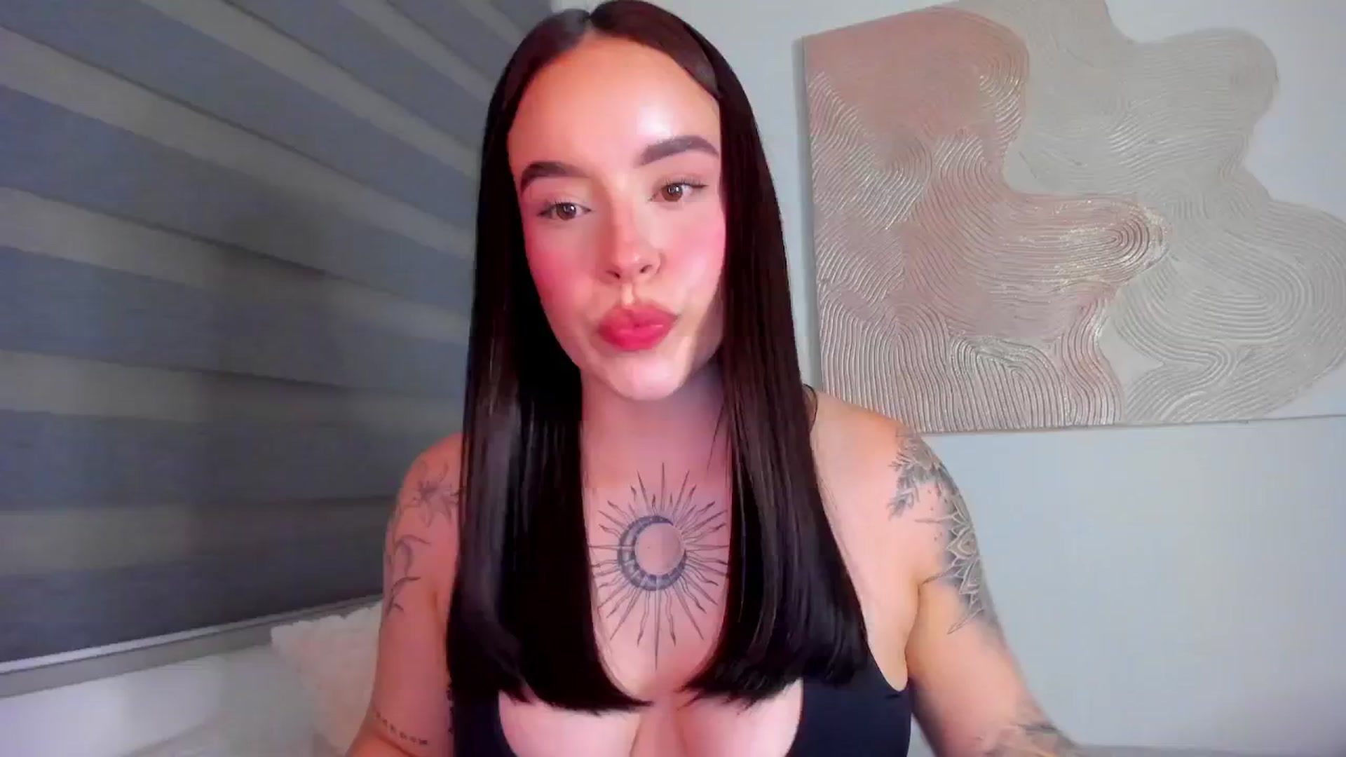 Gallery image thumbnail from Marilyn___'s myfreecams stream on, 05/29/2025, 24:08 image 20 of 20