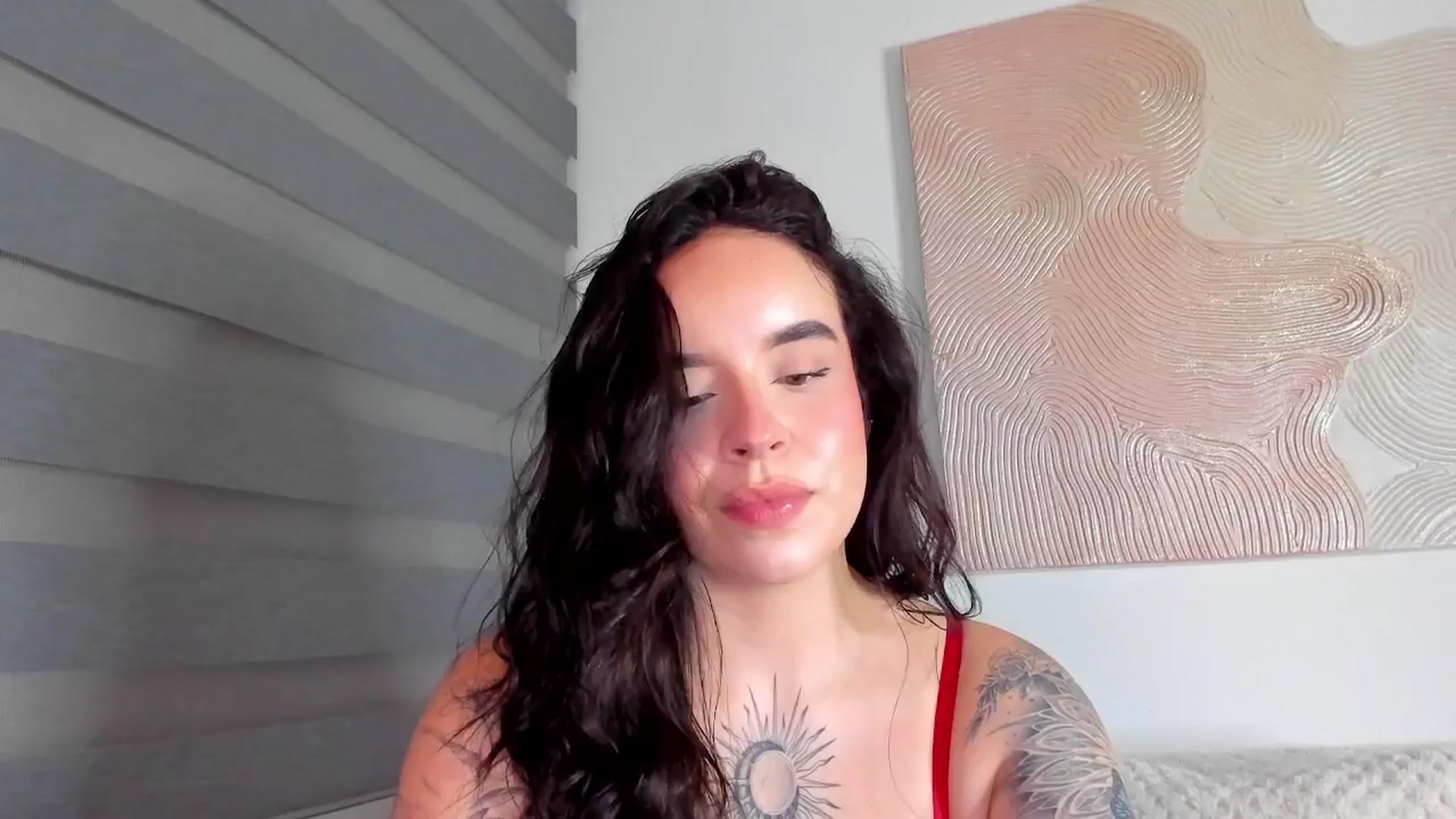 Gallery image thumbnail from Marilyn___'s myfreecams stream on, 06/13/2025, 01:53 image 15 of 20