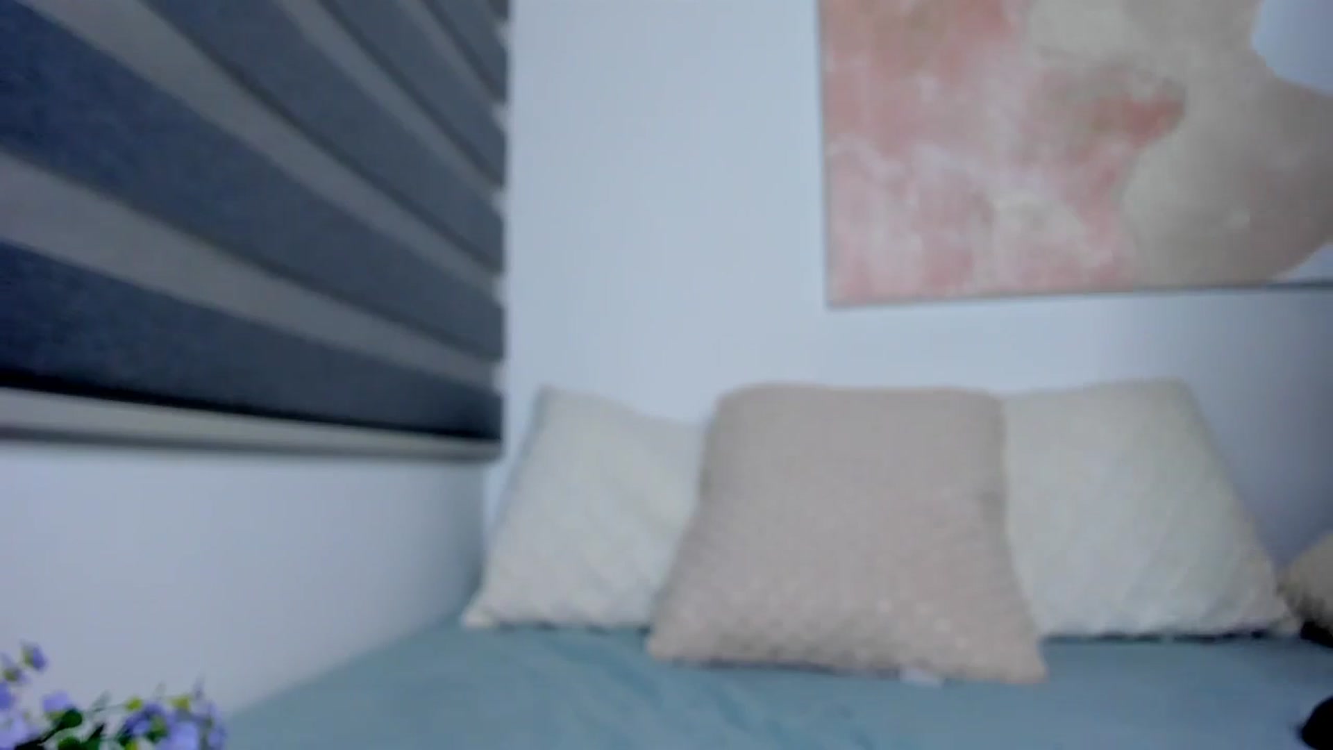 Gallery image thumbnail from Marilyn___'s myfreecams stream on, 06/22/2025, 01:23 image 3 of 20
