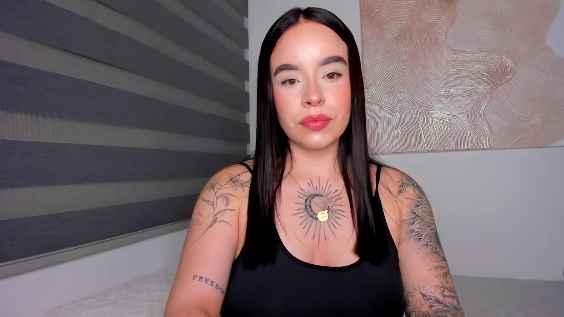 Gallery image thumbnail from Marilyn___'s myfreecams stream on, 06/29/2025, 24:21 image 9 of 20