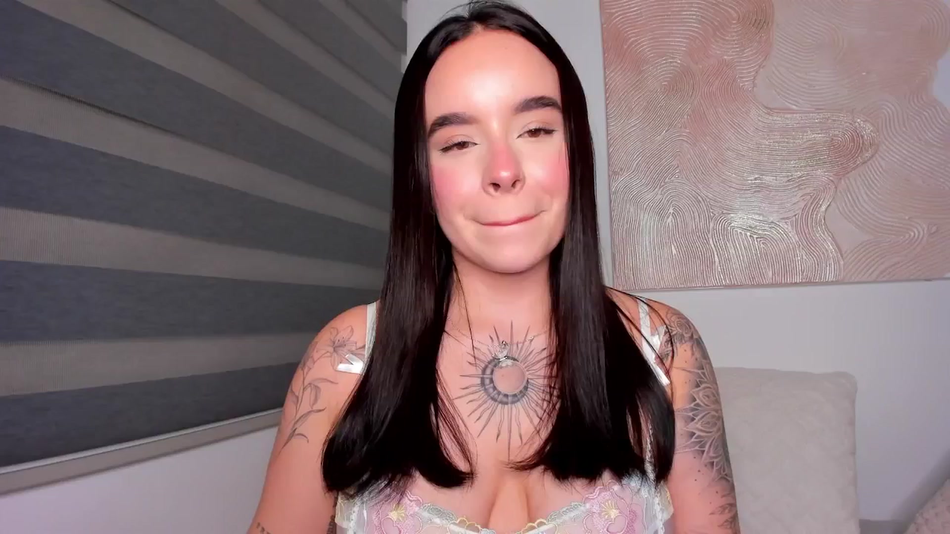Gallery image thumbnail from Marilyn___'s myfreecams stream on, 07/06/2025, 24:51 image 10 of 20