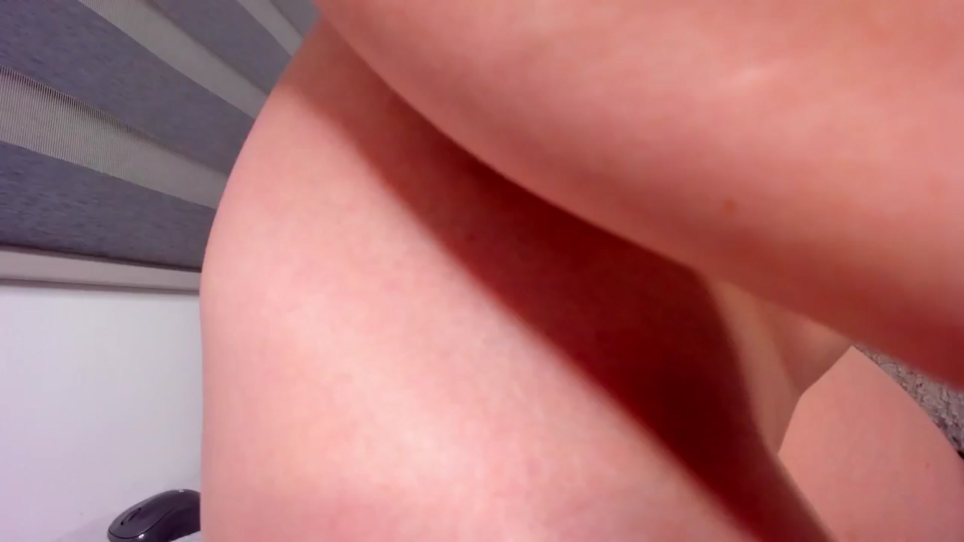 Gallery image thumbnail from Marilyn___'s myfreecams stream on, 07/06/2025, 04:29 image 6 of 20