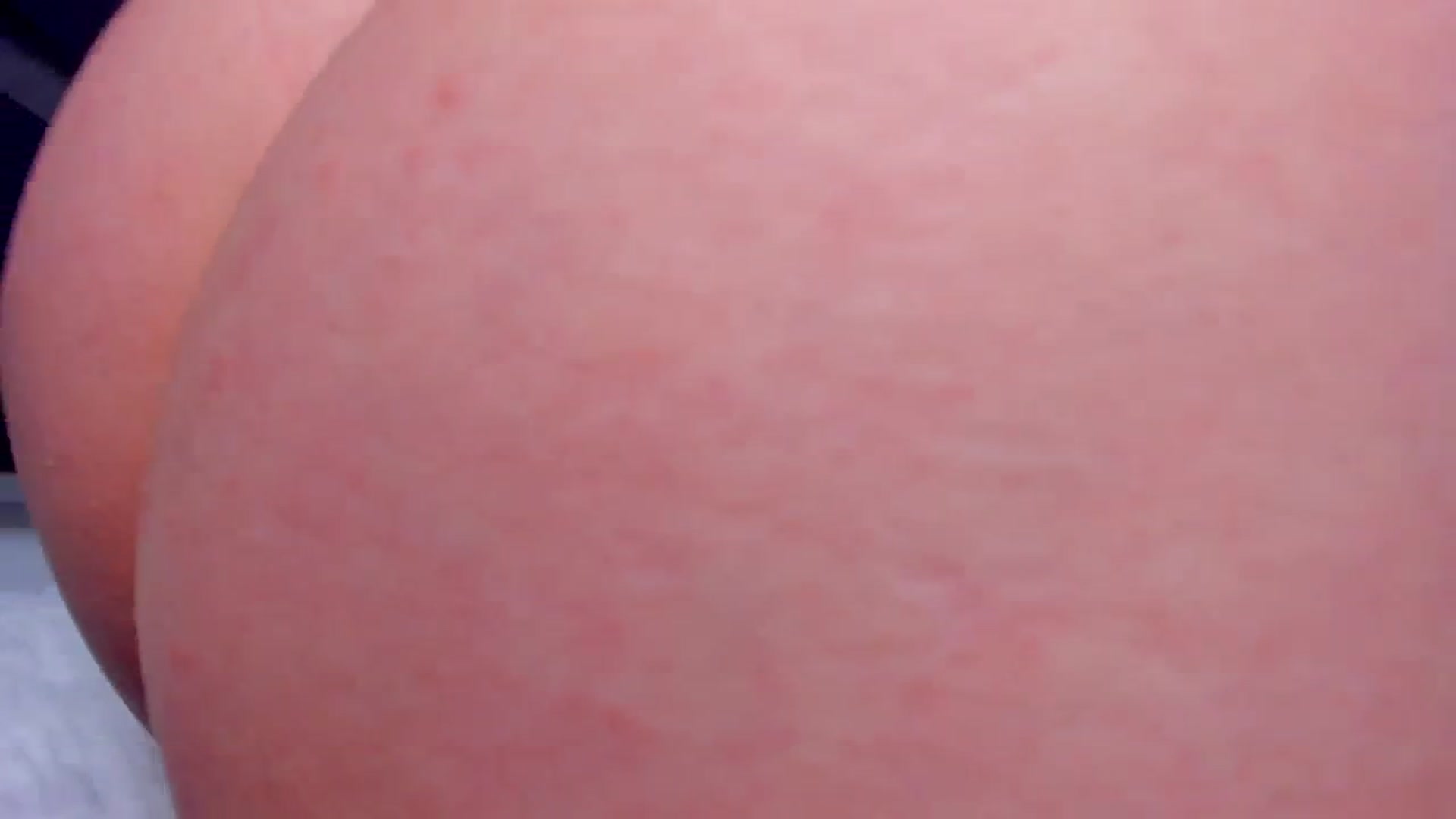 Gallery image thumbnail from Marilyn___'s myfreecams stream on, 08/20/2025, 01:15 image 11 of 20