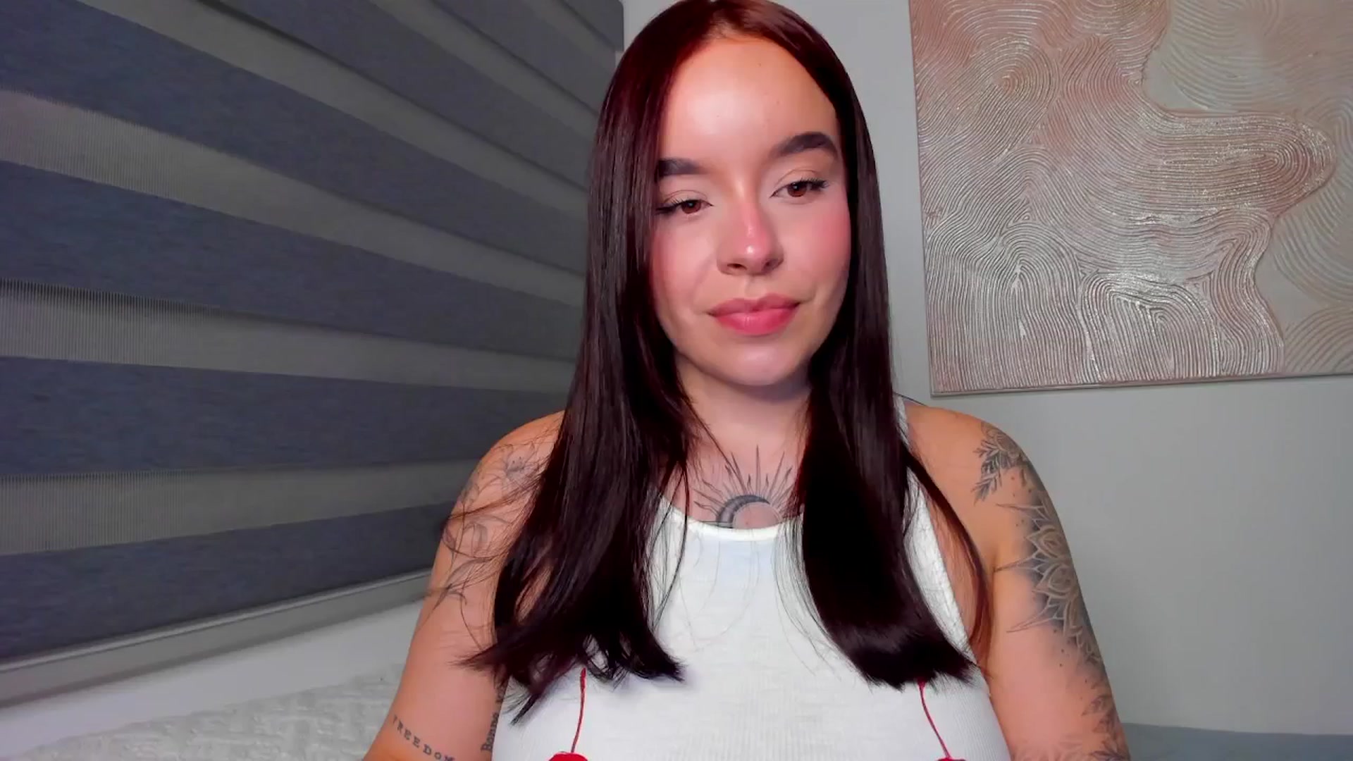Gallery image thumbnail from Marilyn___'s myfreecams stream on, 08/27/2025, 02:20 image 3 of 20