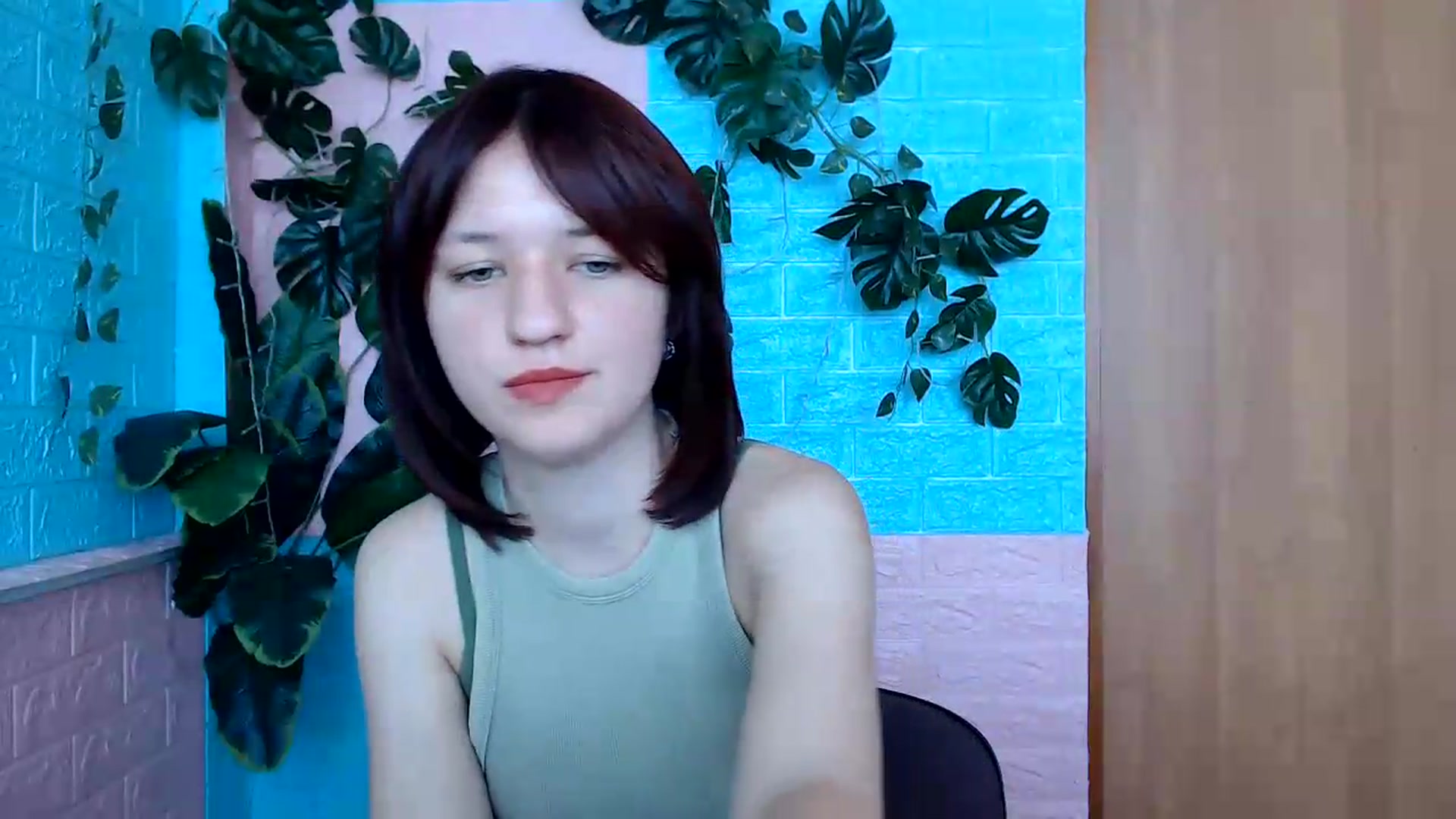 Gallery image thumbnail from Marina_'s myfreecams stream on, 08/16/2026, 13:15 image 19 of 20